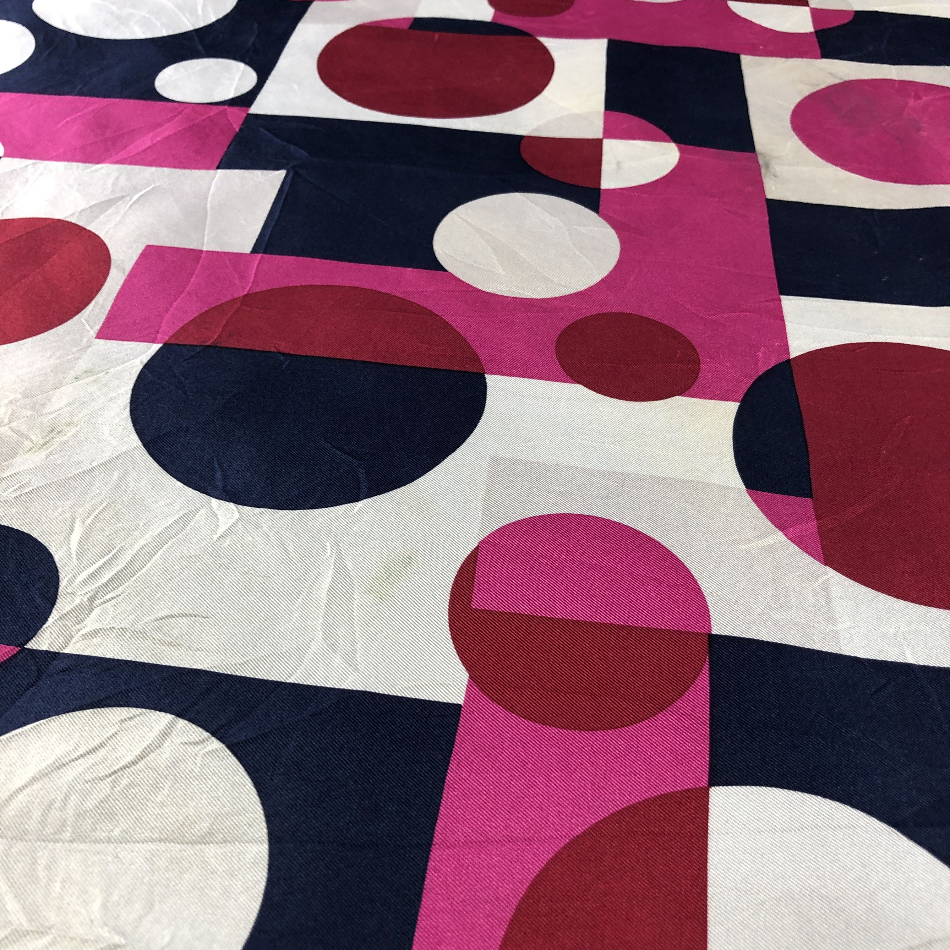 Japanese Brand Vintage Luxury Abstract Silk Scarf M1283 Size ONE SIZE - 7 Thumbnail