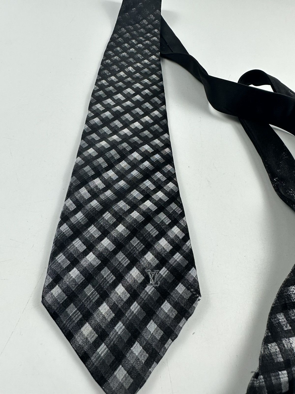 Louis Vuitton LOUIS VUITTON TIE Size ONE SIZE - 2 Thumbnail