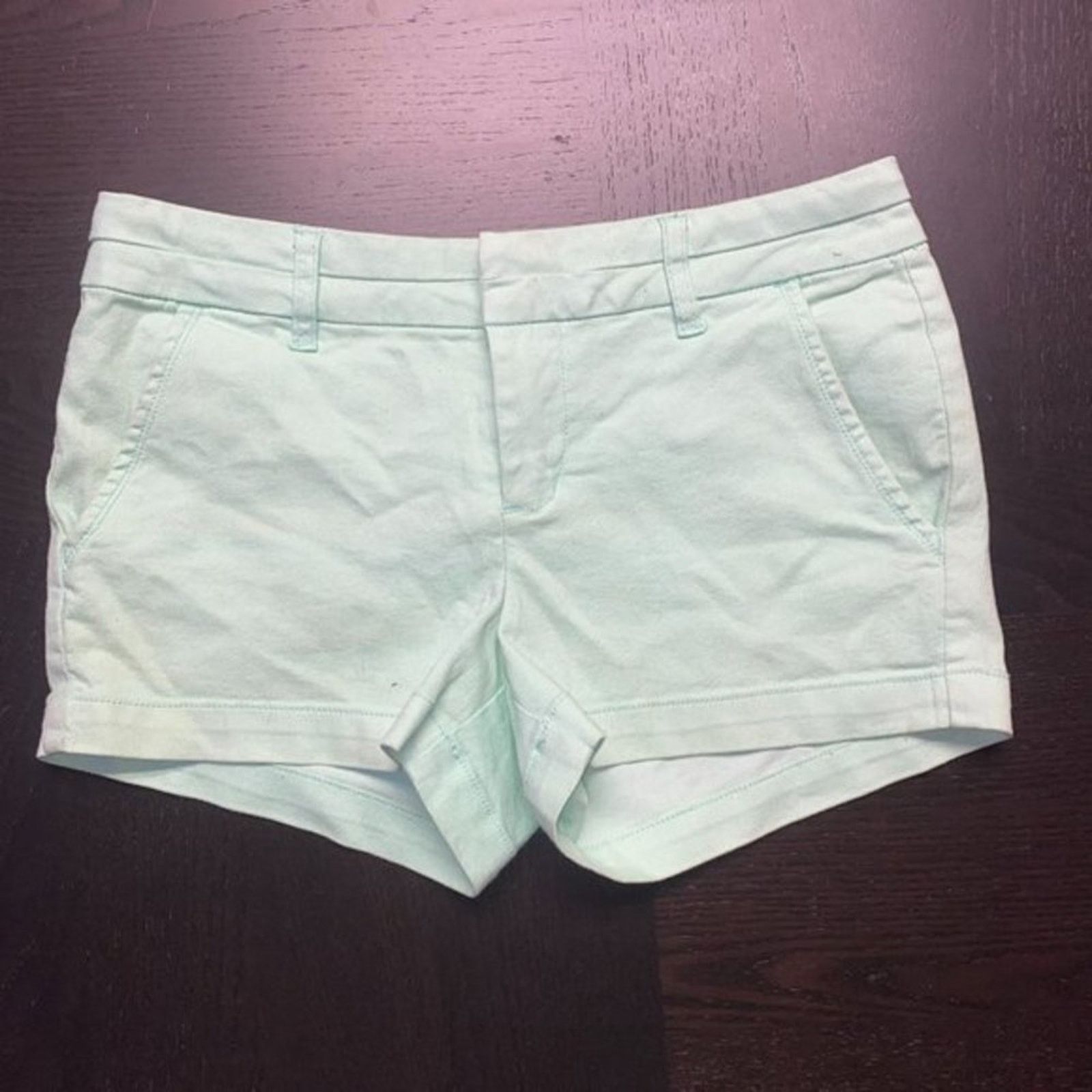 Other Francesca's Harper Seafoam Green Flat Front Chino Shorts 25 Size 25" / US 0 / IT 36 - 1 Thumbnail