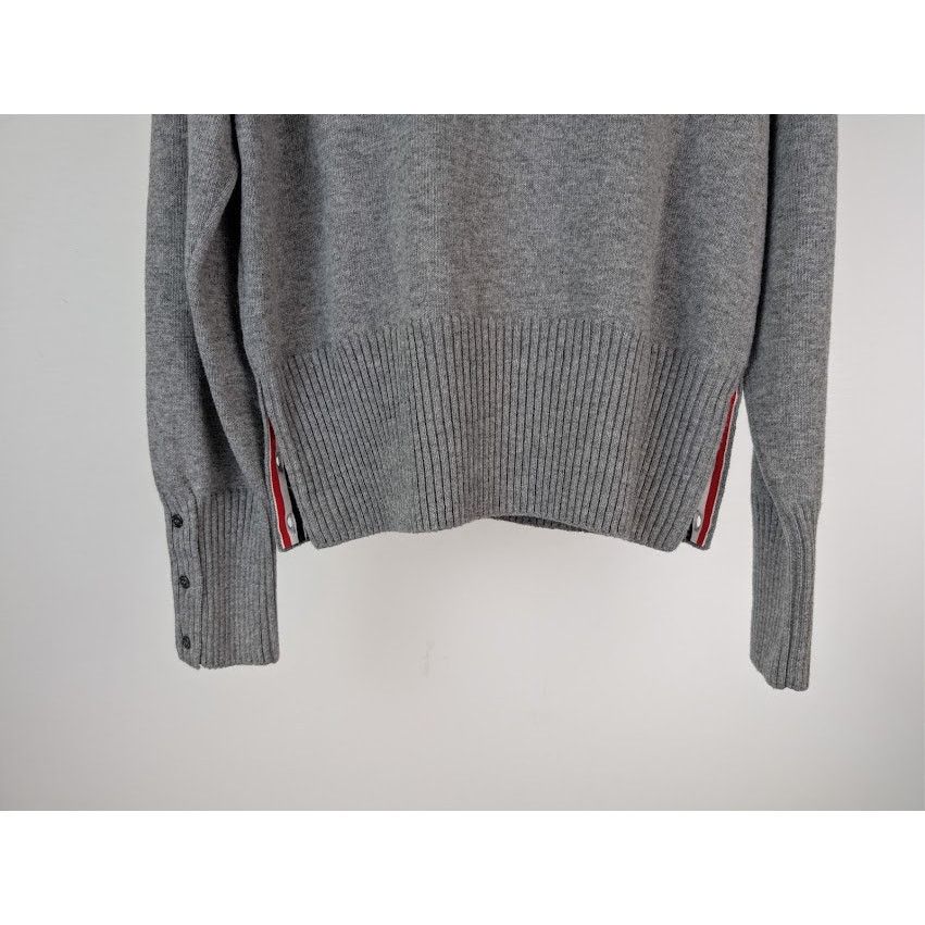 Thom Browne o1rshd1 Holiday Scenery Wool Crew Neck Sweater in Light Grey Size US XXL / EU 58 / 5 - 12 Thumbnail