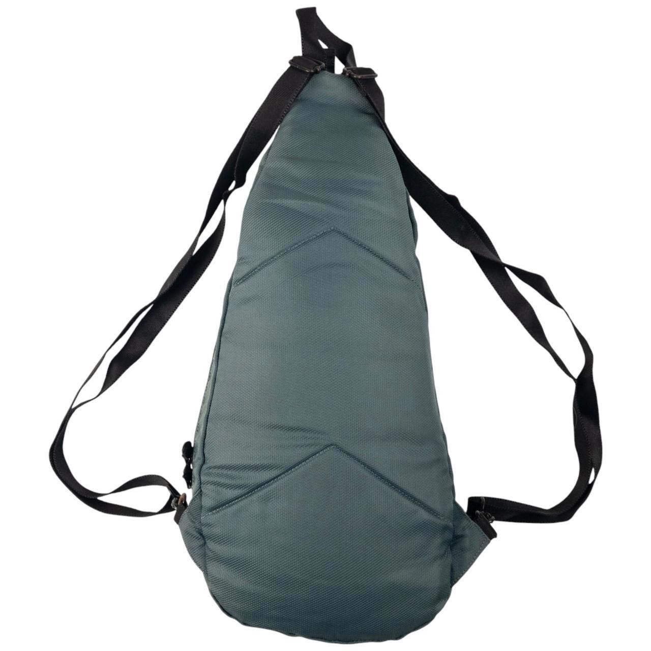 Nike Vintage Nike Sling Backpack Size ONE SIZE - 2 Thumbnail