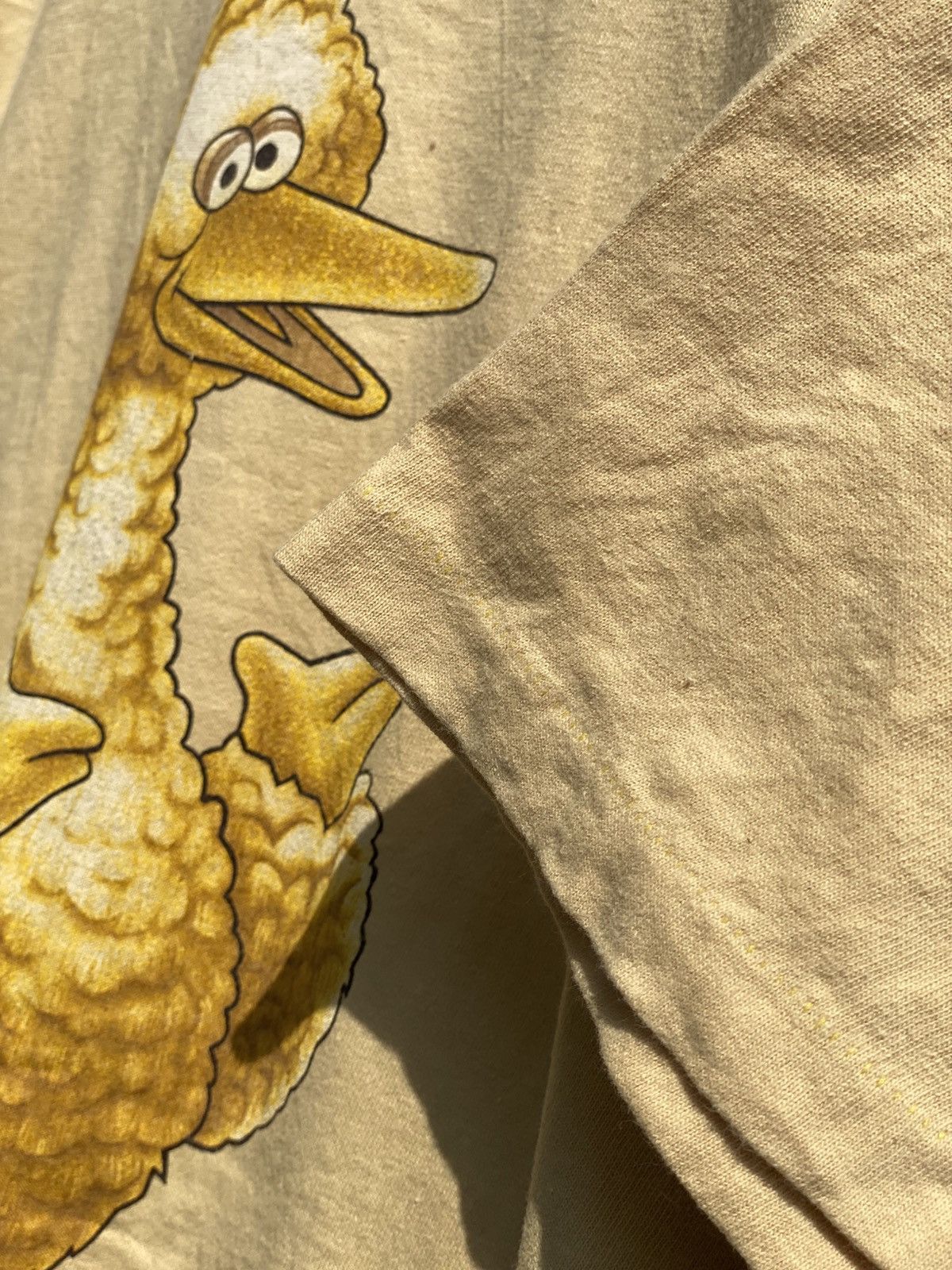 Japanese Brand Vintage 90s Big Bird Sesame Street T-Shirt Jim Hensom Size M Size US M / EU 48-50 / 2 - 8 Thumbnail
