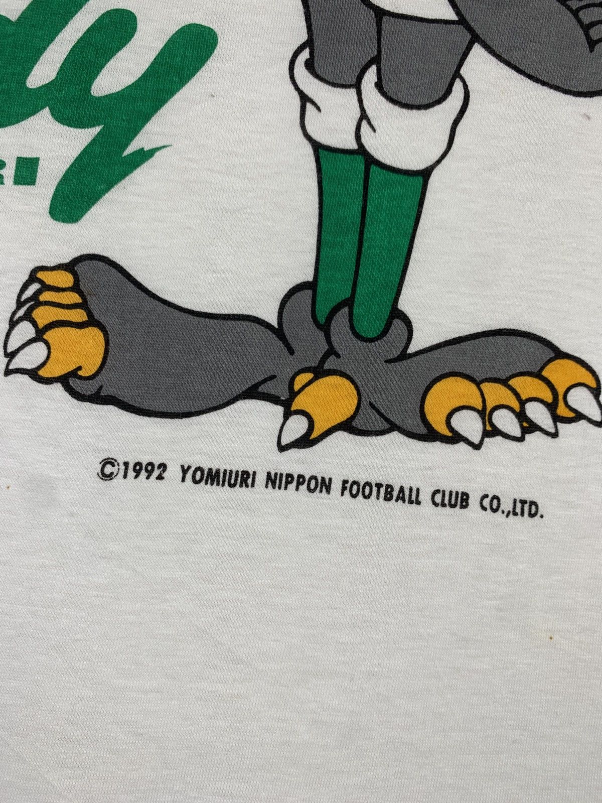 Japanese Brand 1992 Verdy Yoimura J-League Merchendise White Icon Eagle Tee Size US M / EU 48-50 / 2 - 3 Thumbnail
