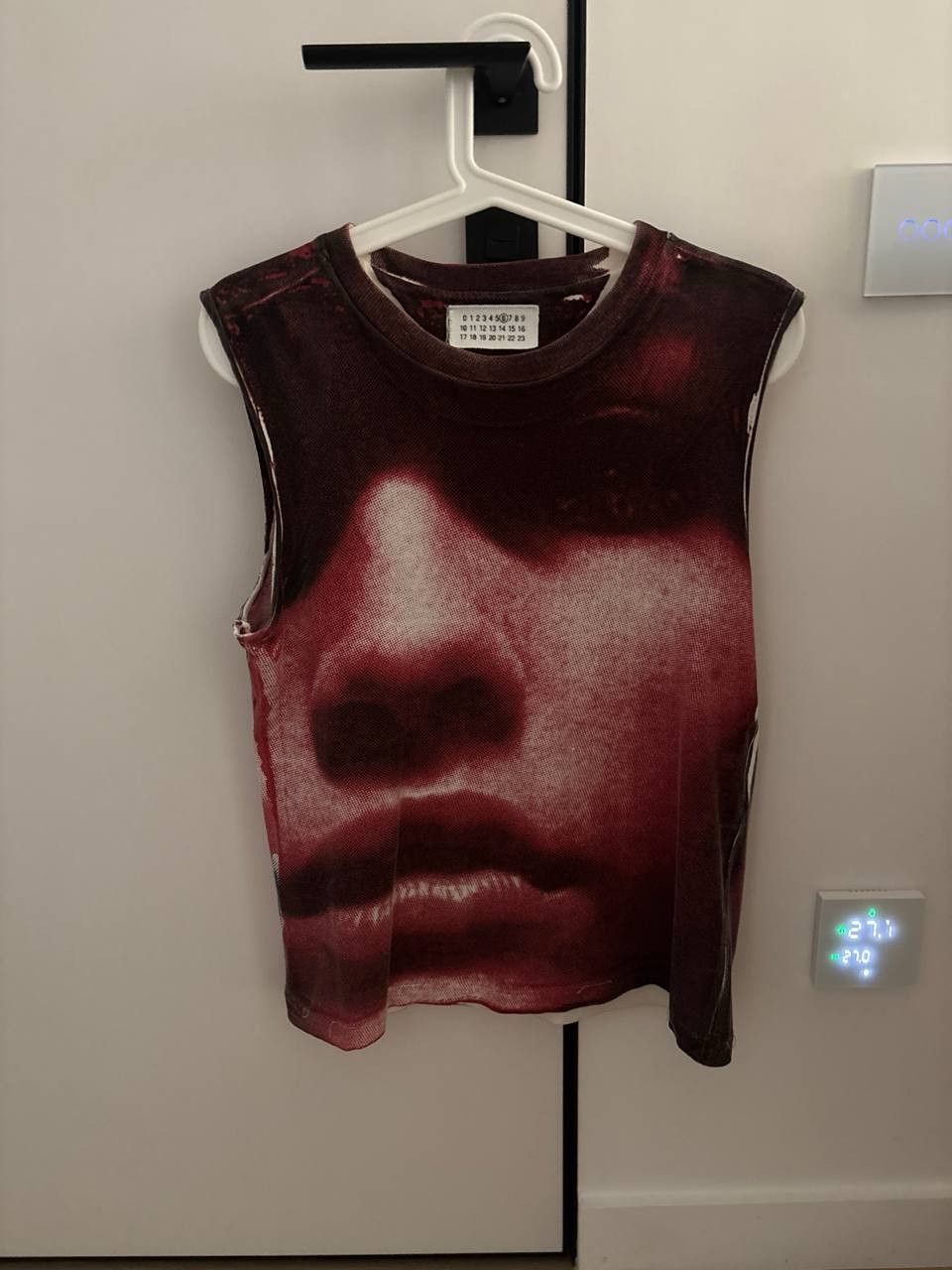 Maison Margiela SS04 Maison Margiela Face Pointillism Tank Top Size US L / EU 52-54 / 3 - 1 Thumbnail