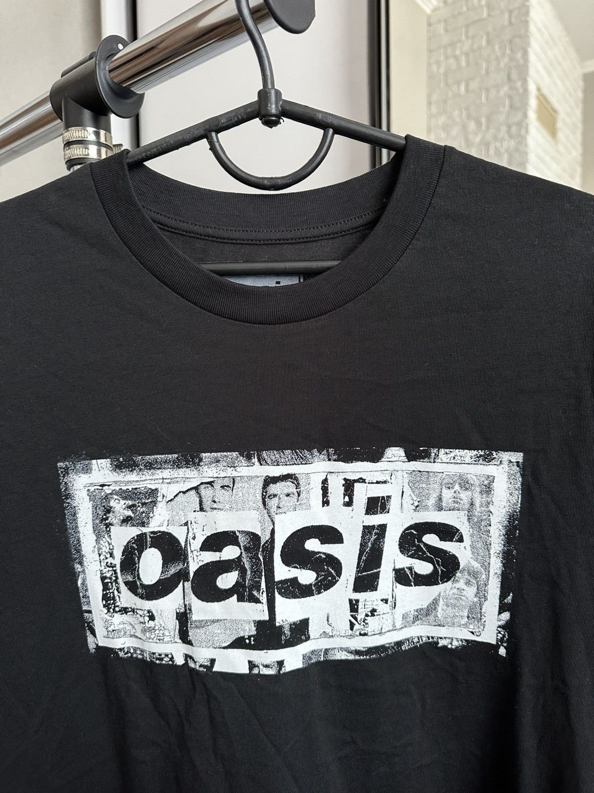Band Tees Oasis Live 25 Tour Band T-Shirt Tee Vintage Size US S / EU 44-46 / 1 - 5 Thumbnail