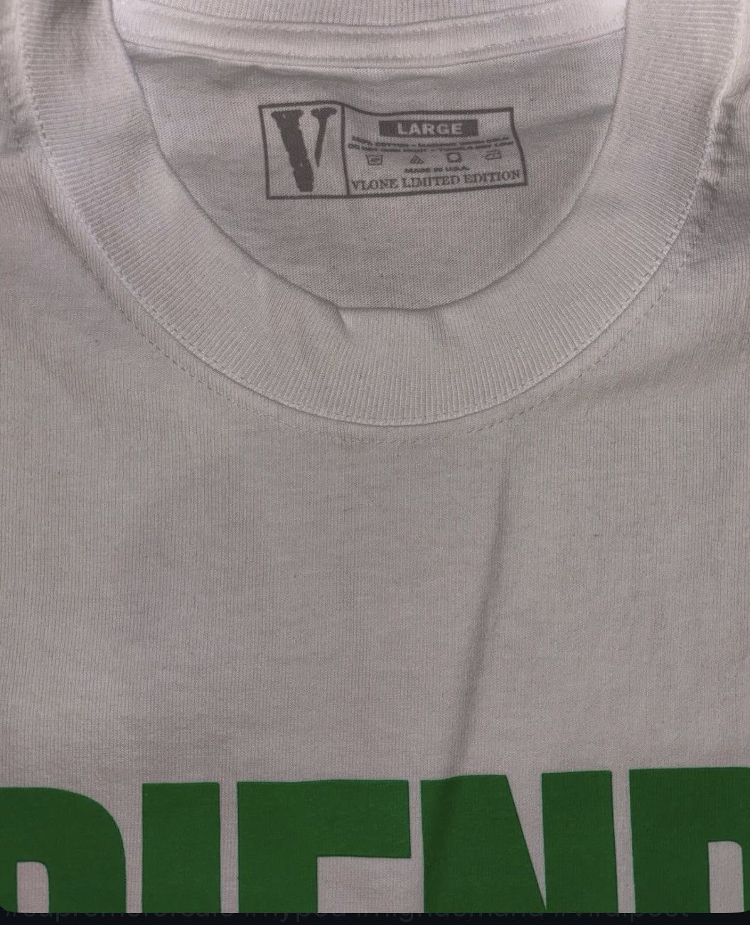 Vlone White Friends Vlone Tee Size US L / EU 52-54 / 3 - 2 Thumbnail