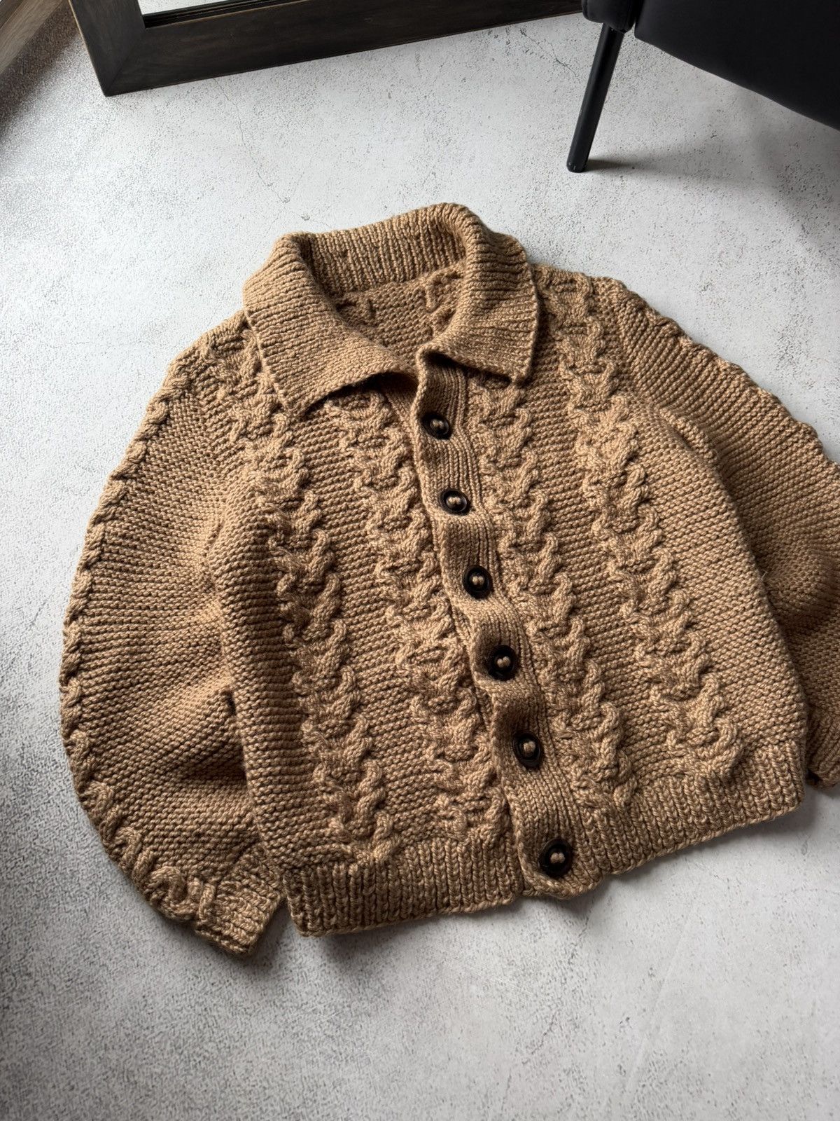 Handmade Hand Made Vintage Brown Button Heavy Sweater Cardigan Size US L / EU 52-54 / 3 - 5 Thumbnail