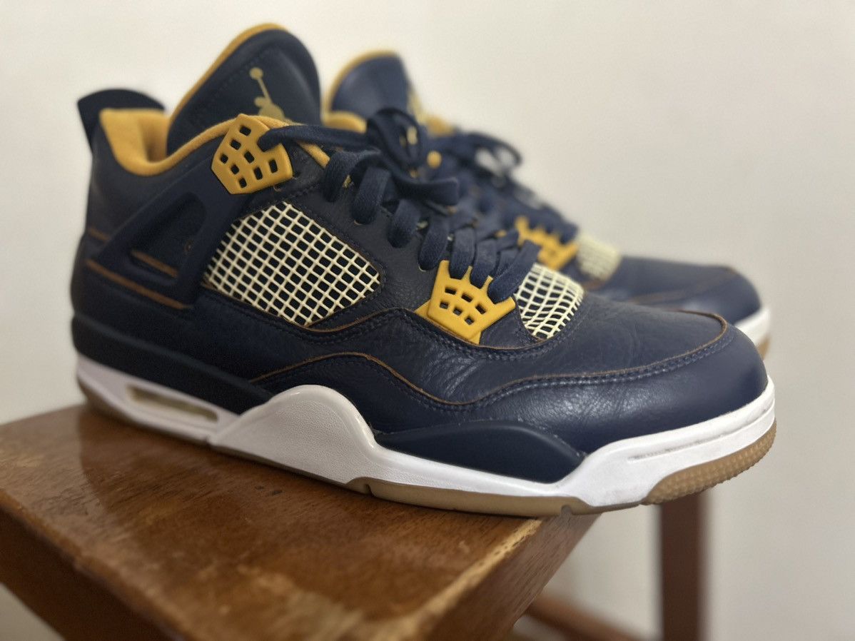 Jordan Brand Air Jordan Retro IV (4) Midnight Navy “Dunk From Above” Size US 13 / EU 46 - 1 Thumbnail