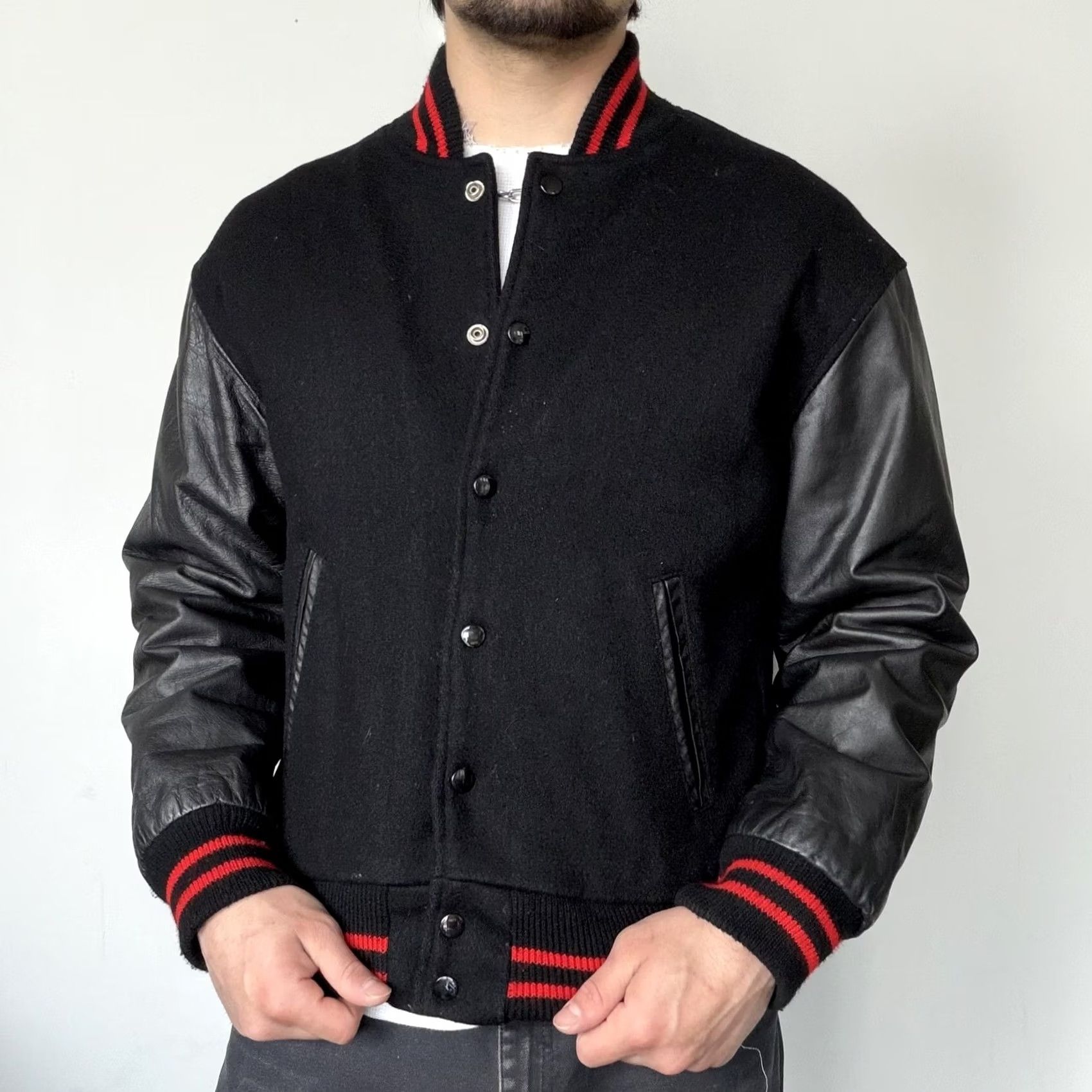 Vintage VINTAGE Hard Rock Cafe Varsity Jacket Mens Small Black Wool Leather Sleeves San Diego Size US S / EU 44-46 / 1 - 2 Thumbnail