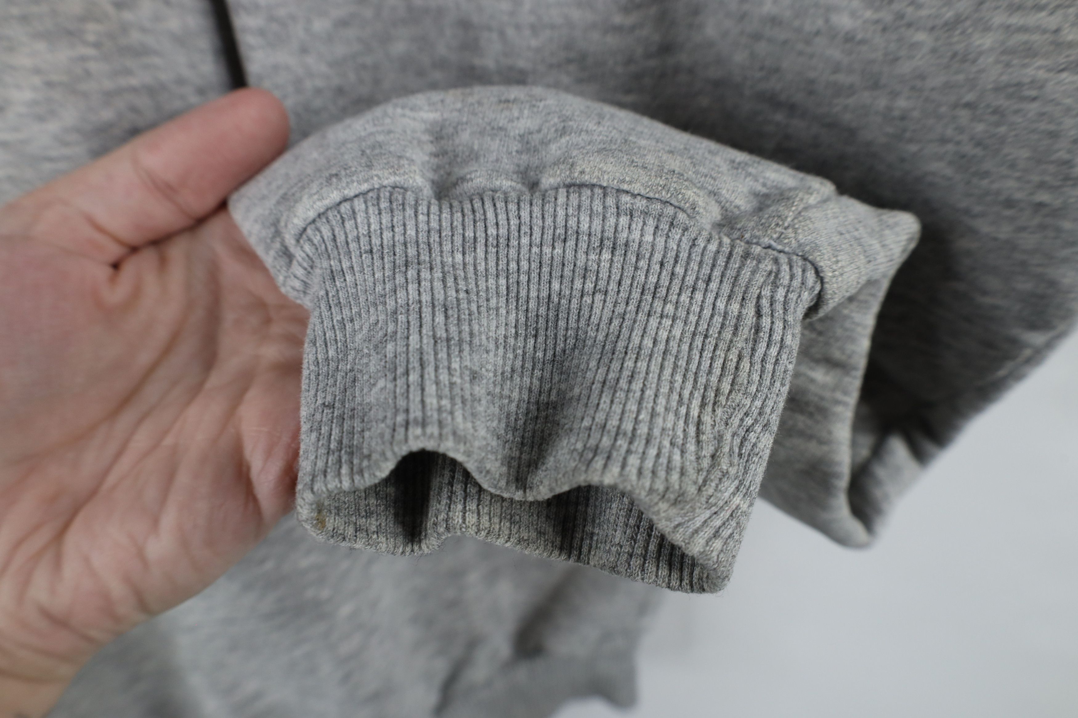 Vintage Vintage 90s Spell Out Bento Goncalves Brazil Sweatshirt Gray Size US XL / EU 56 / 4 - 6 Thumbnail