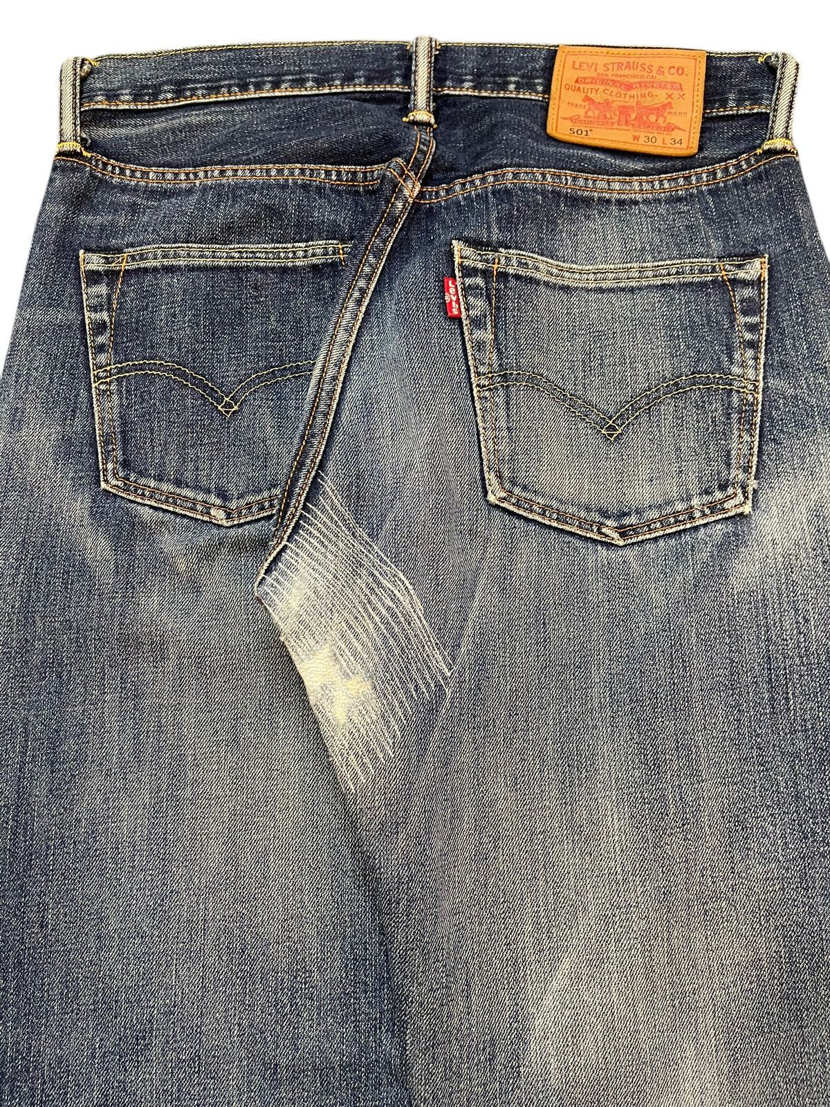 Levi's Vintage Levis 501 Blue Faded Wash Distress Style Loose Jeans Size US 29 - 6 Thumbnail
