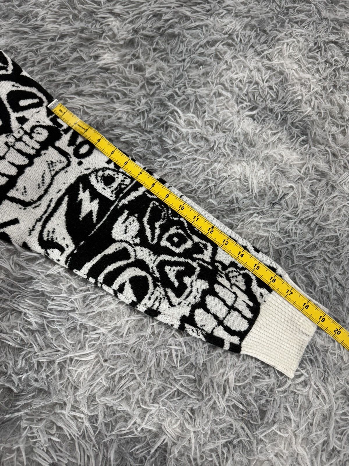 Japanese Brand RARE ! Skeleton Skullpile Anarchy Punk Knitwear Size US XL / EU 56 / 4 - 15 Thumbnail