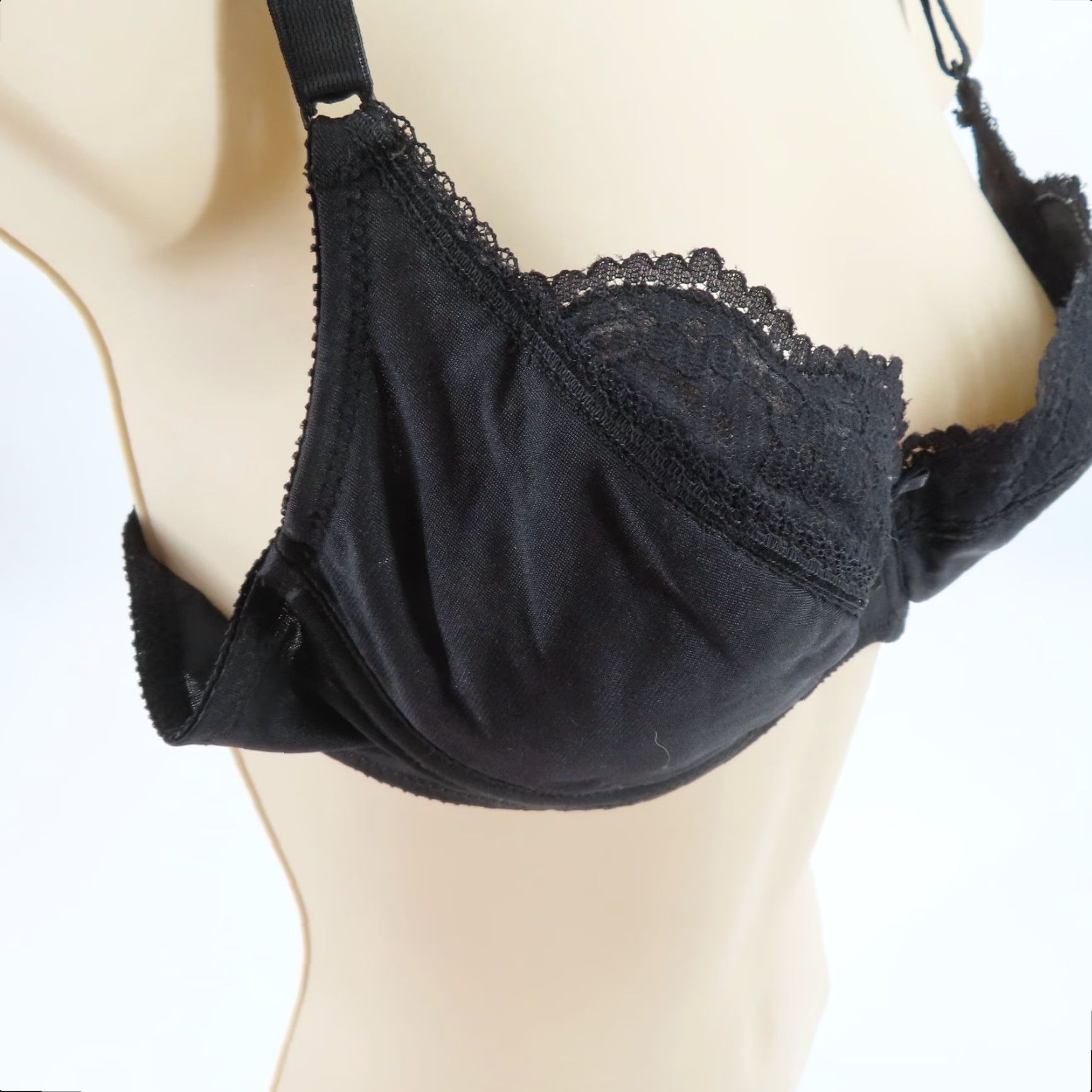 Vintage VINTAGE Gelmart Bra 36B Black Lace Underwire Padded Balconette Womens Size ONE SIZE - 2 Thumbnail