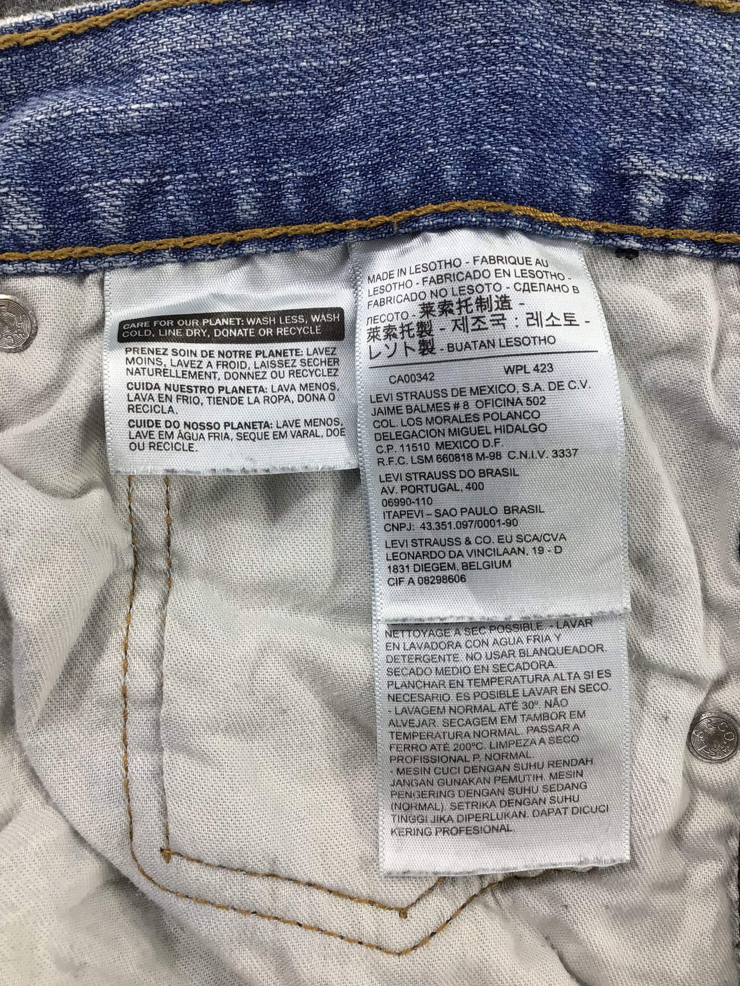 Levi's Vintage Levis 569 Jeans faded Blue Denim KJ261 Size US 32 / EU 48 - 10 Thumbnail