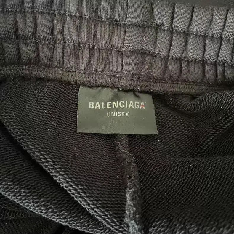 Balenciaga Balenciaga size S Embroidered Logo Baggy Sweatpants Size US 27 - 3 Thumbnail