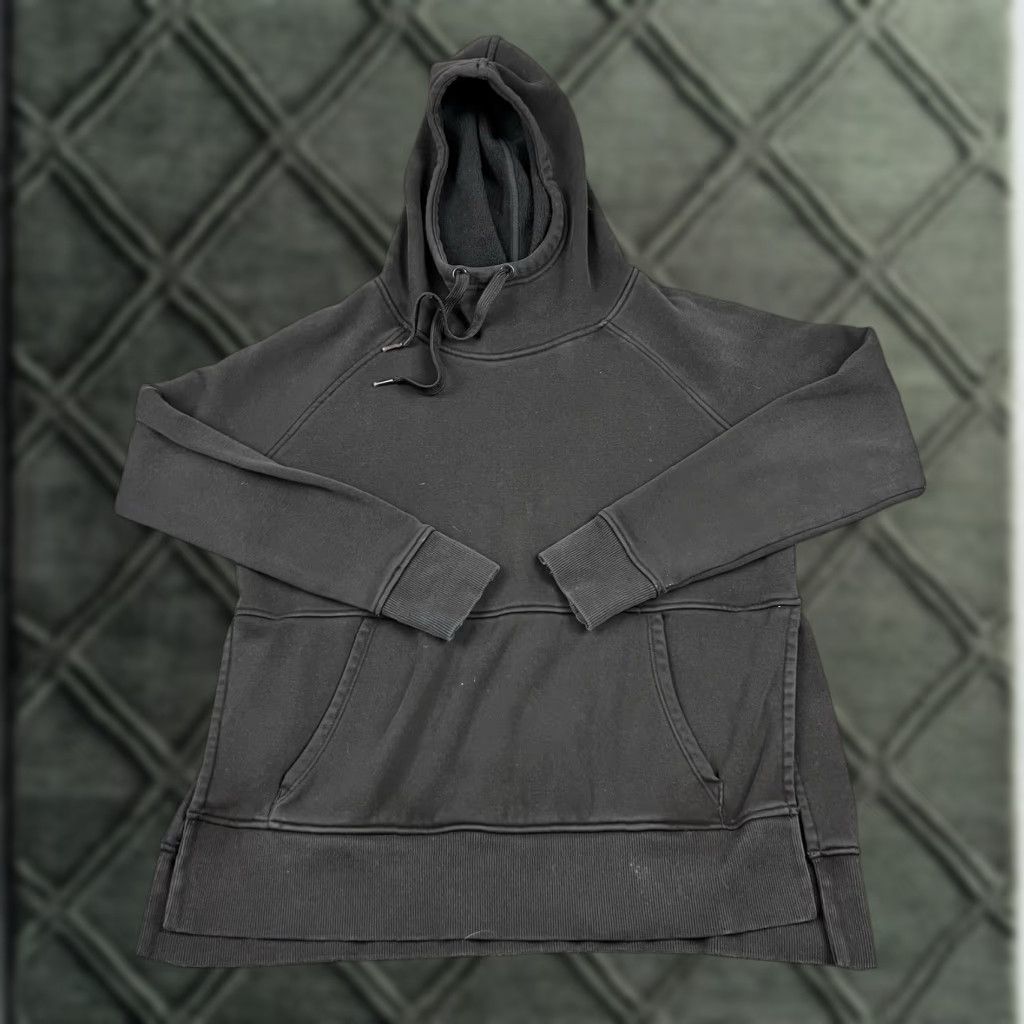 Athleta Athleta Hoodie Womens Small Black Pullover Sweatshirt Open Flap Workout Gym Size S / US 4 / IT 40 - 1 Thumbnail