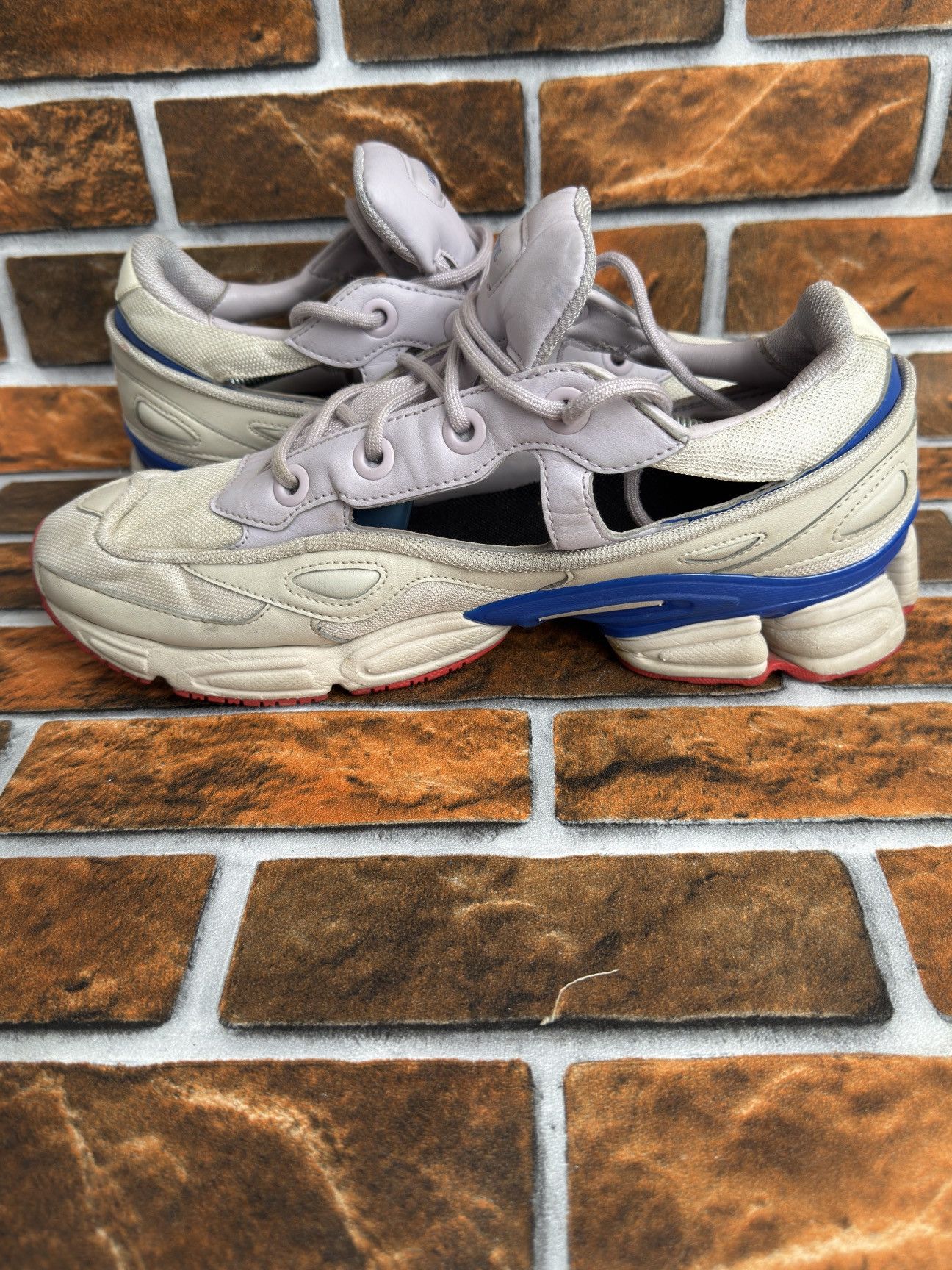 Adidas × Raf Simons Ozweego cut out sneaker Size US 11 / EU 44 - 15 Thumbnail