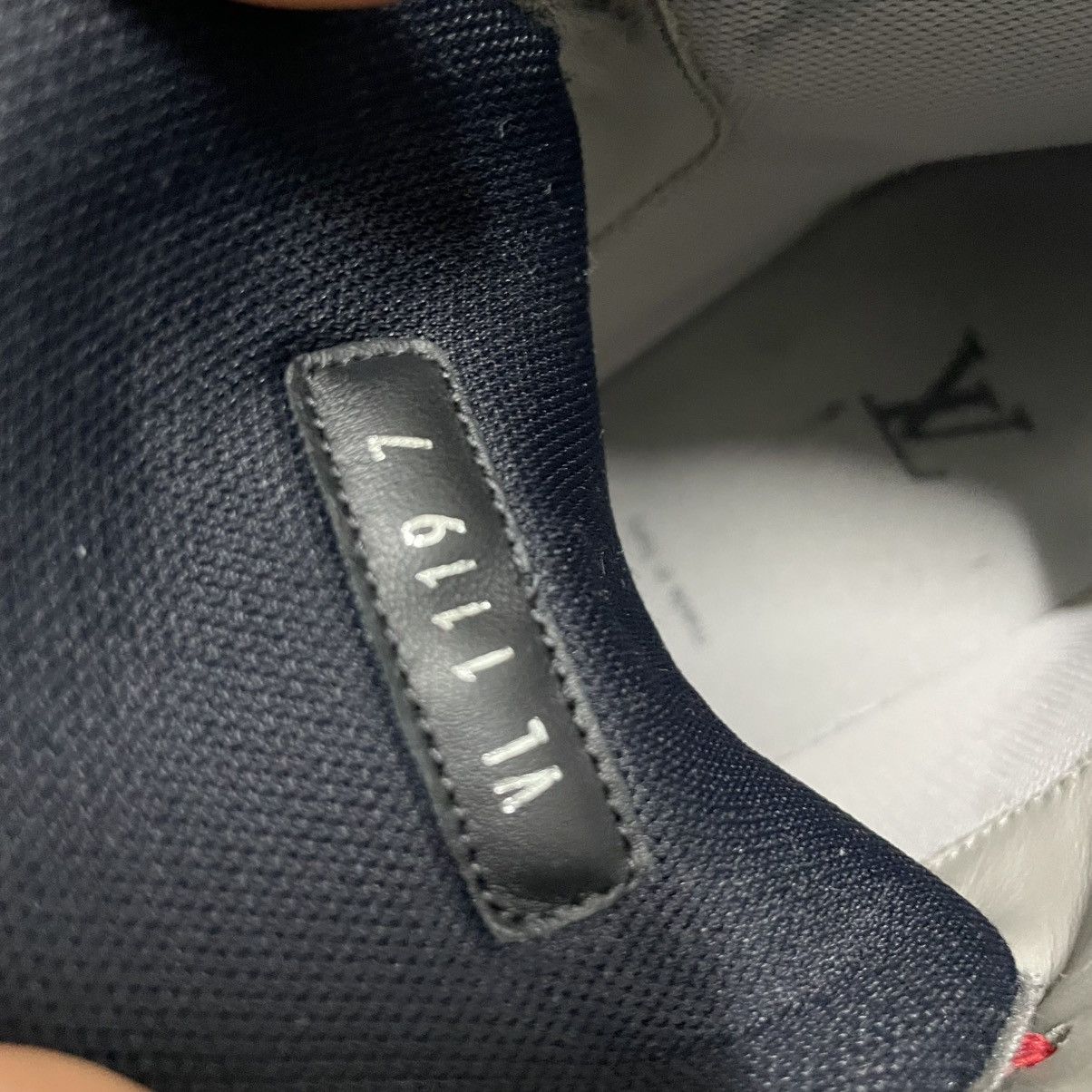 Louis Vuitton Louis vuitton 508 trainer high Size US 7 / EU 40 - 7 Thumbnail