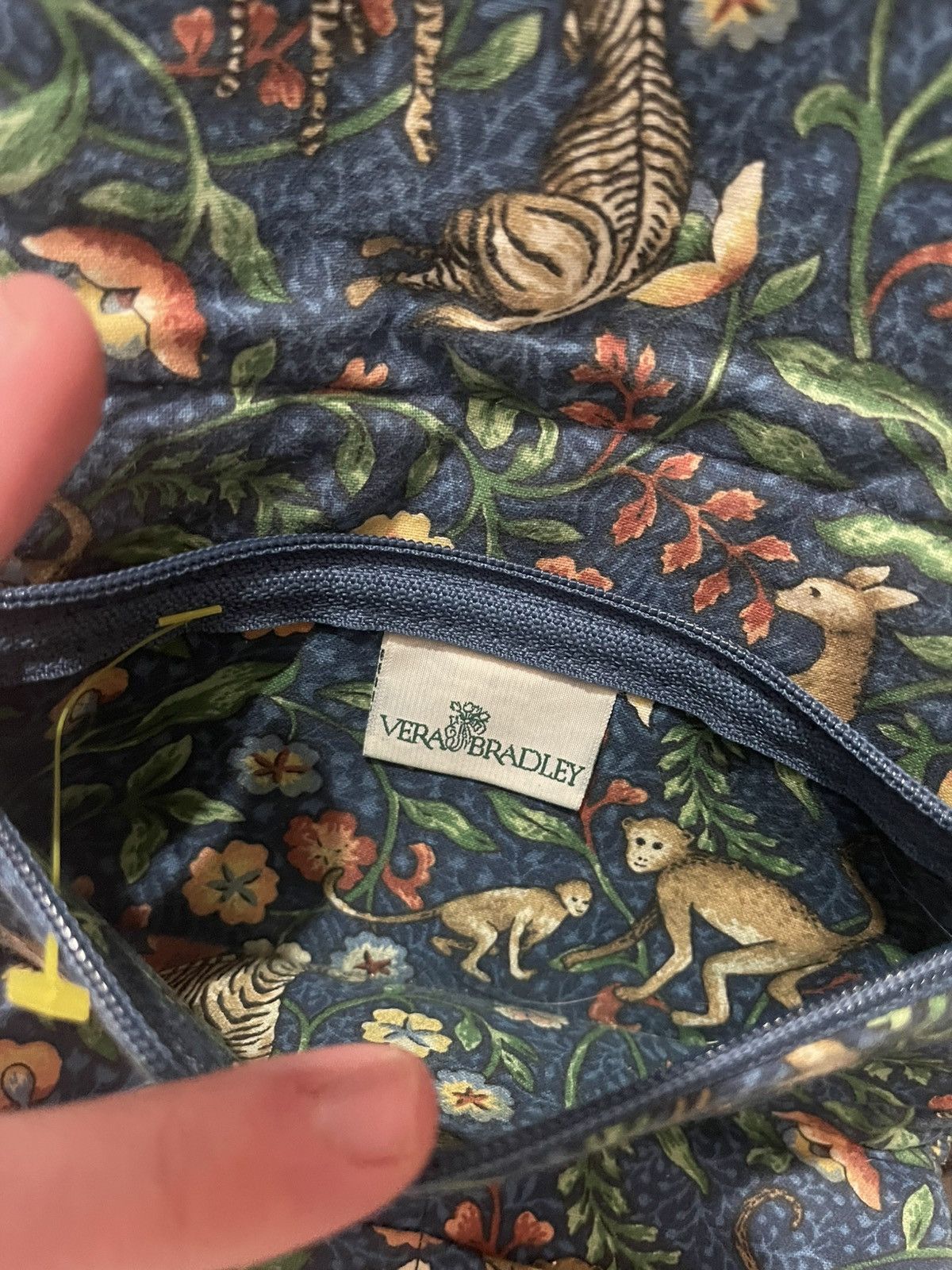 Vera Bradley Vera Bradley Crossbody Wallet String Animal Kingdom Size ONE SIZE - 7 Thumbnail
