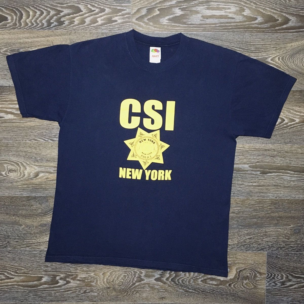 Vintage Vintage CSI New York Crime Scene Investigator T-shirt Size US L / EU 52-54 / 3 - 1 Thumbnail