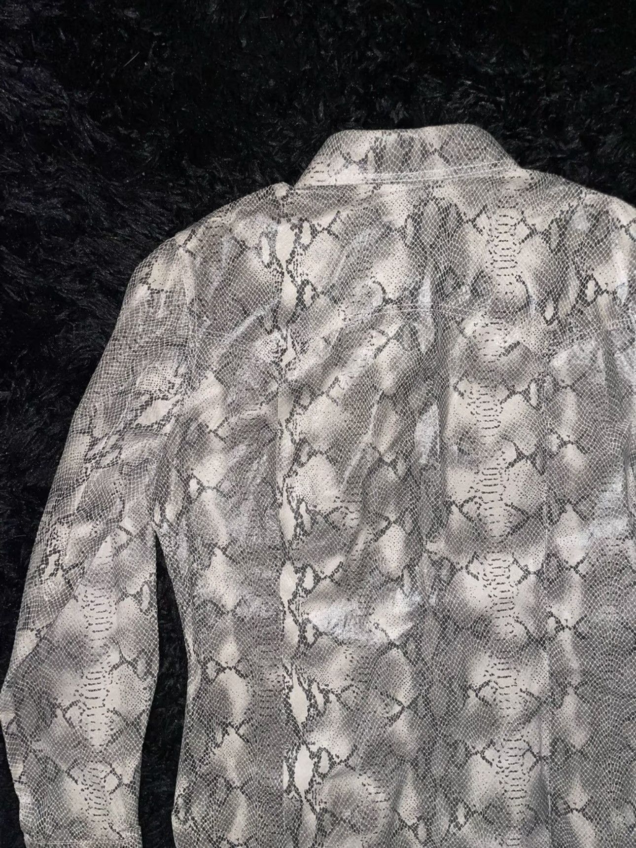 Tornado Mart Tornado Mart Snake Skin Pattern Shirt Size US L / EU 52-54 / 3 - 5 Thumbnail
