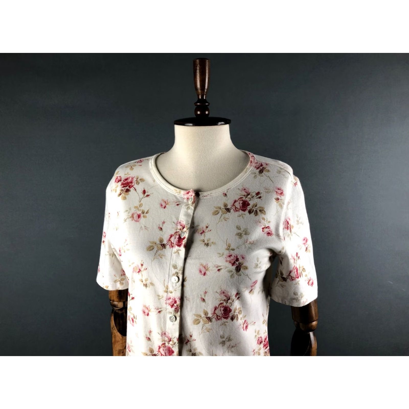 Laura Ashley Laura Ashley Women's Blouse Size M Ivory 100% Cotton Floral Short Sleeve Button-Up Top Casual Classic Shirt Womens Size M / US 6-8 / IT 42-44 - 5 Thumbnail