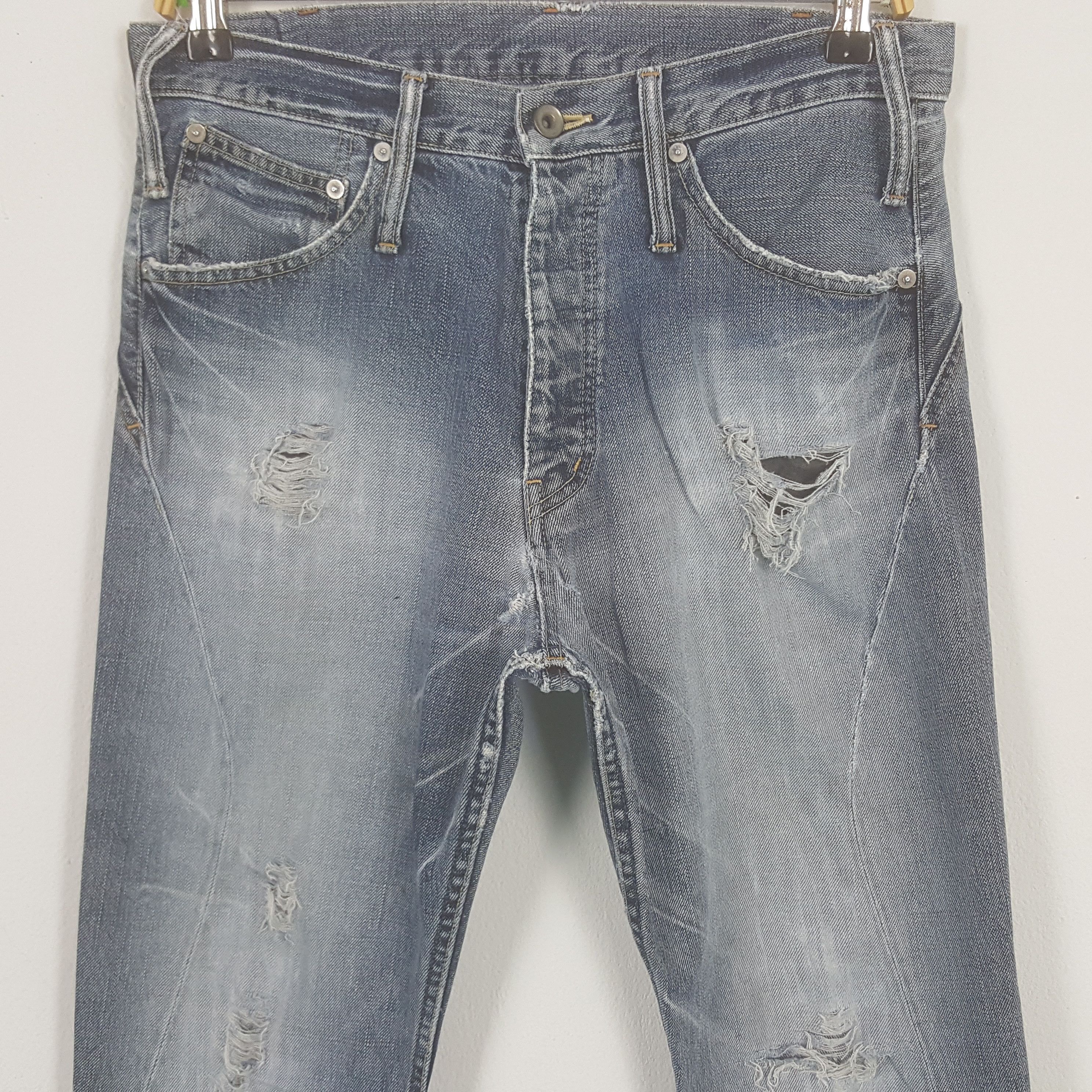 Le Grande Bleu (L.G.B.) Vintage L.G.B. Le Grande Bleu Japanese Distressed Denim Jean Size US 31 - 2 Thumbnail