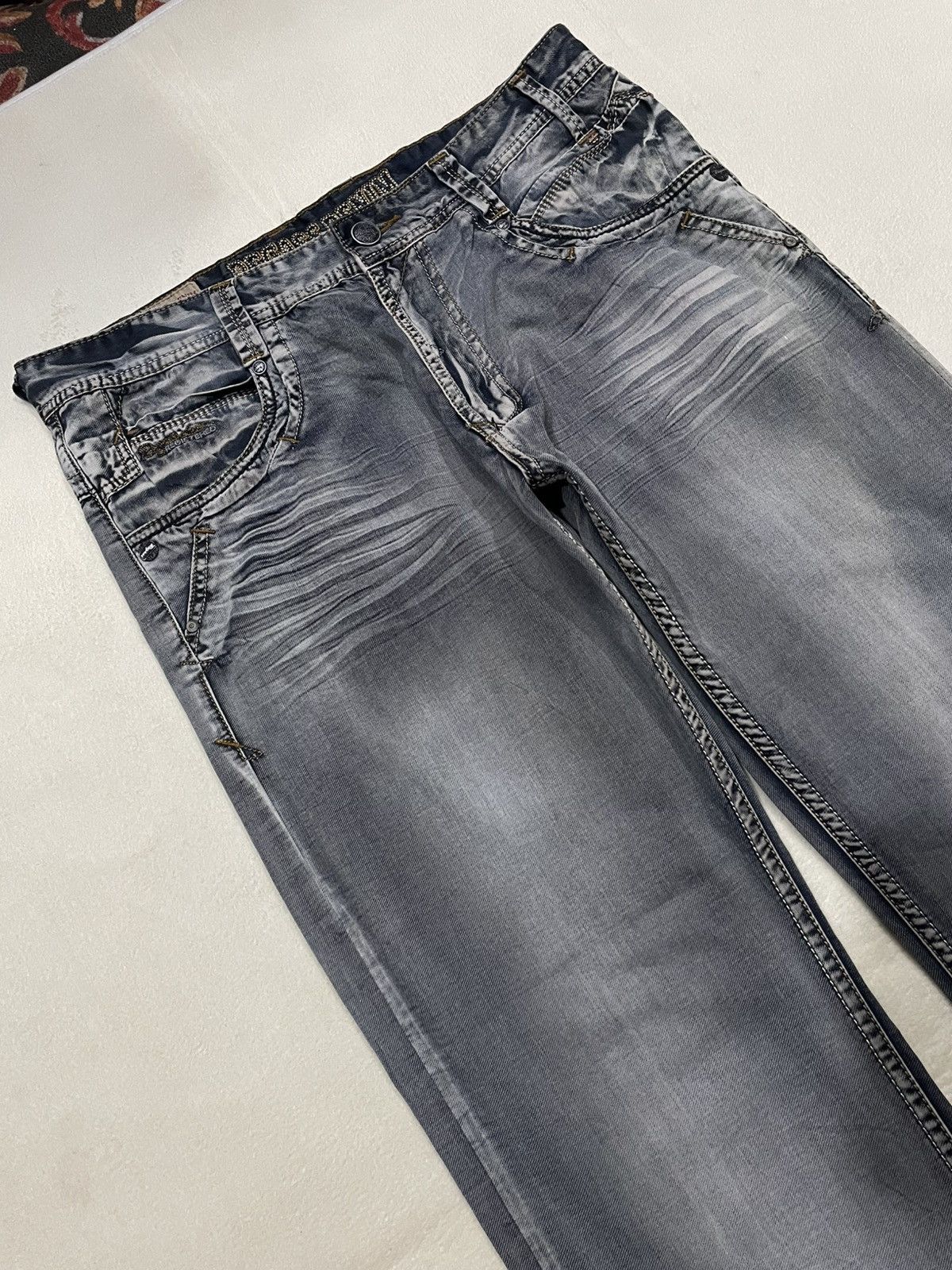 Japanese Brand Vintage Regass Denim Straight Cut Faded Jeans Size US 36 / EU 52 - 1 Thumbnail