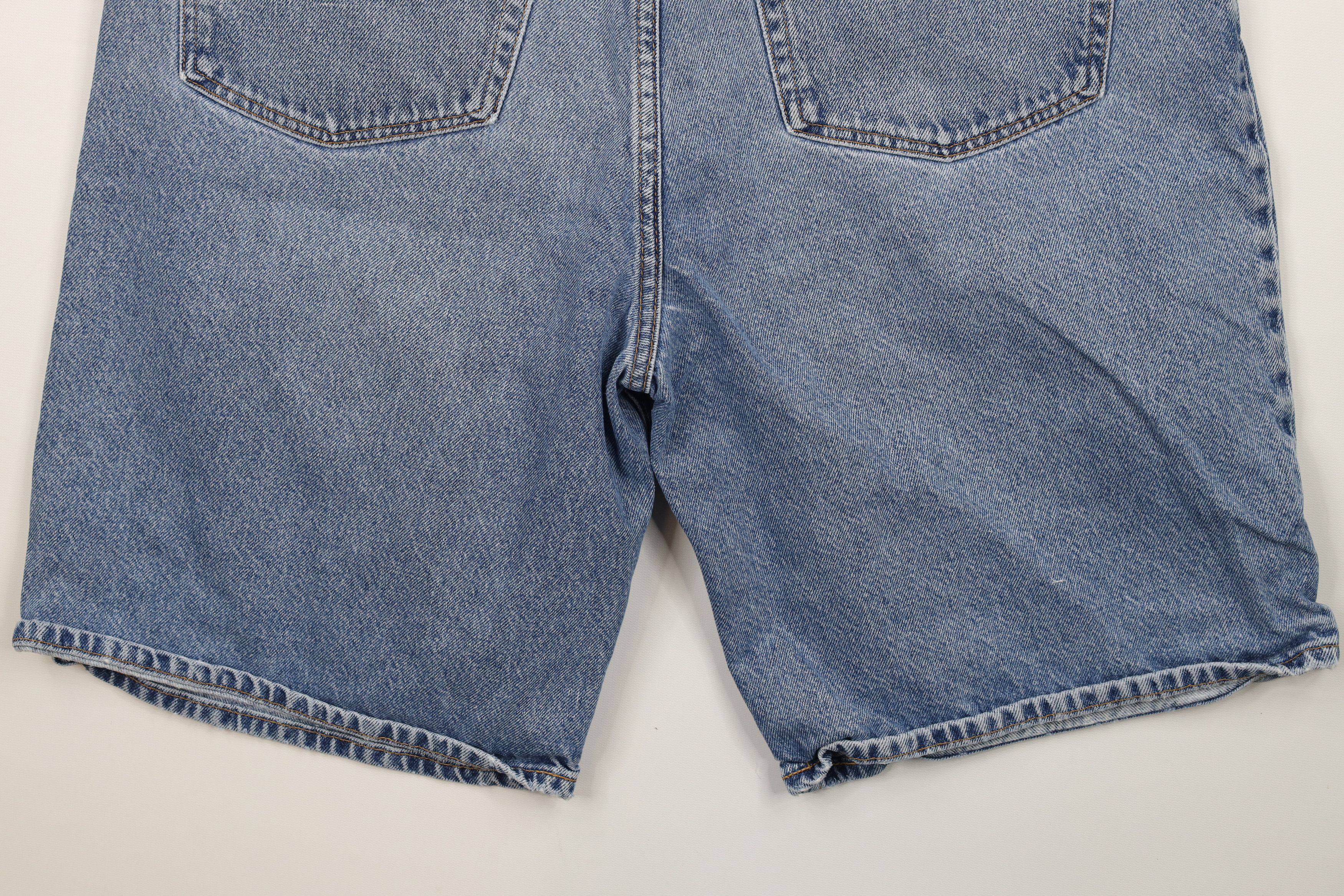 Tommy Hilfiger × Vintage Vintage 90s Tommy Hilfiger Baggy Fit Denim Jean Shorts Jorts Size US 38 / EU 54 - 9 Thumbnail