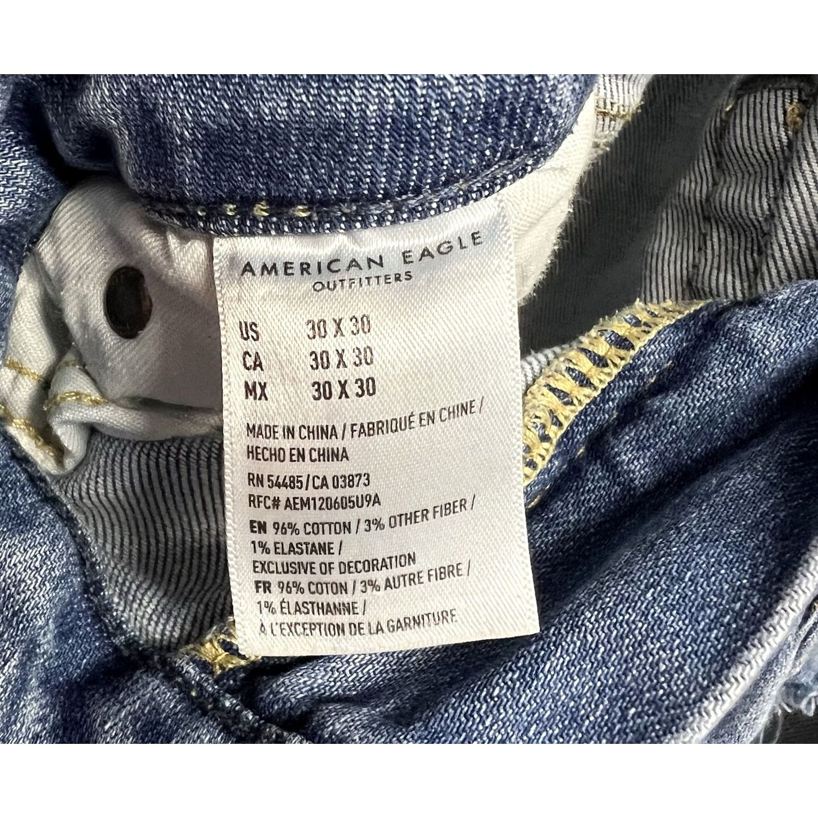 American Eagle Outfitters American Eagle Outfitters Jeans 30x30 AirFlex Distressed Light Wash Straight Mens 30 Slim Blue Denim 5-Pocket Belt Loops Logo jeans Size US 30 / EU 46 - 3 Thumbnail