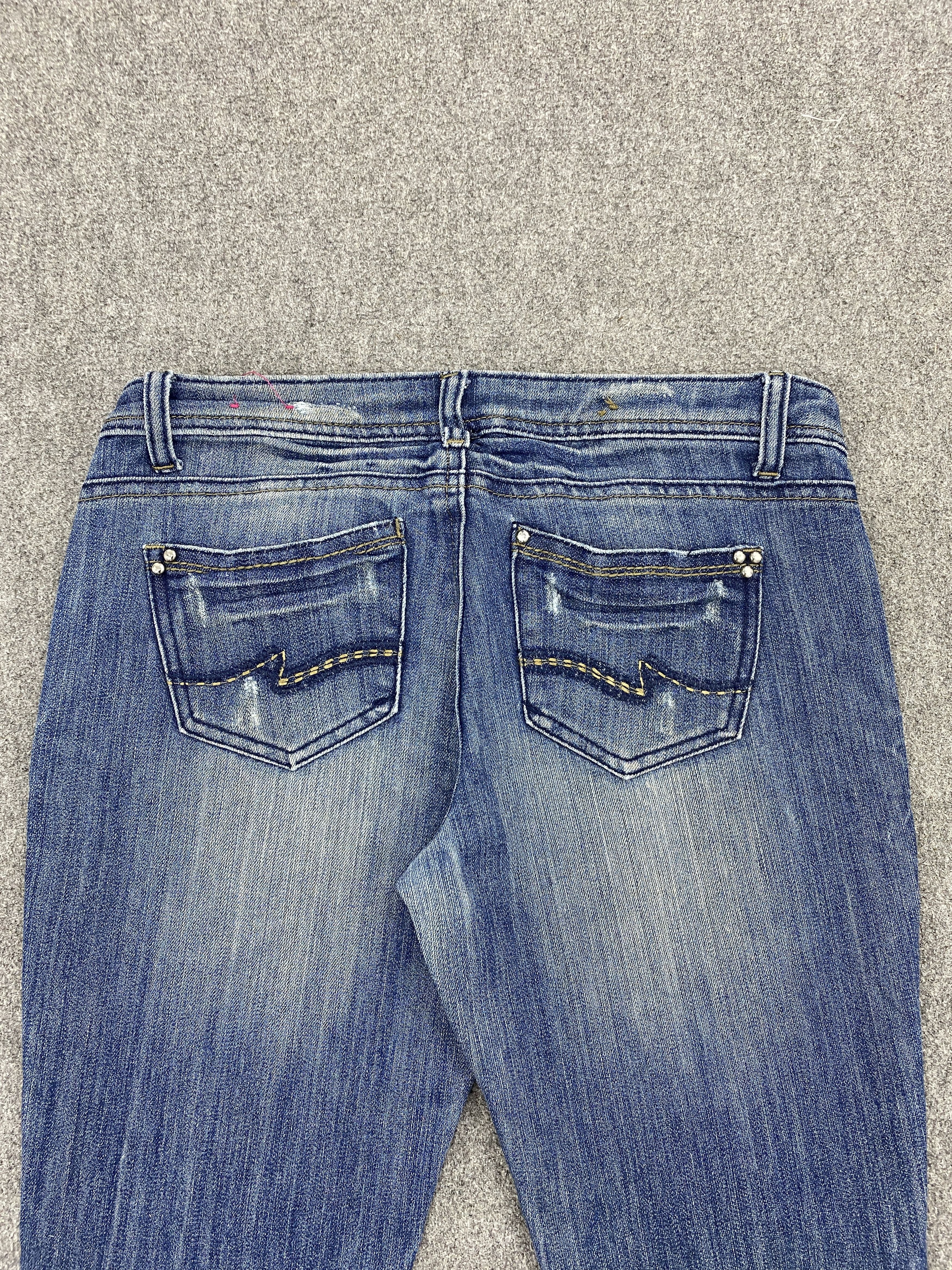 Almost Famous Vintage Almost Famous Distressed Bootcut Jeans DP2641 Size US 29 - 4 Thumbnail