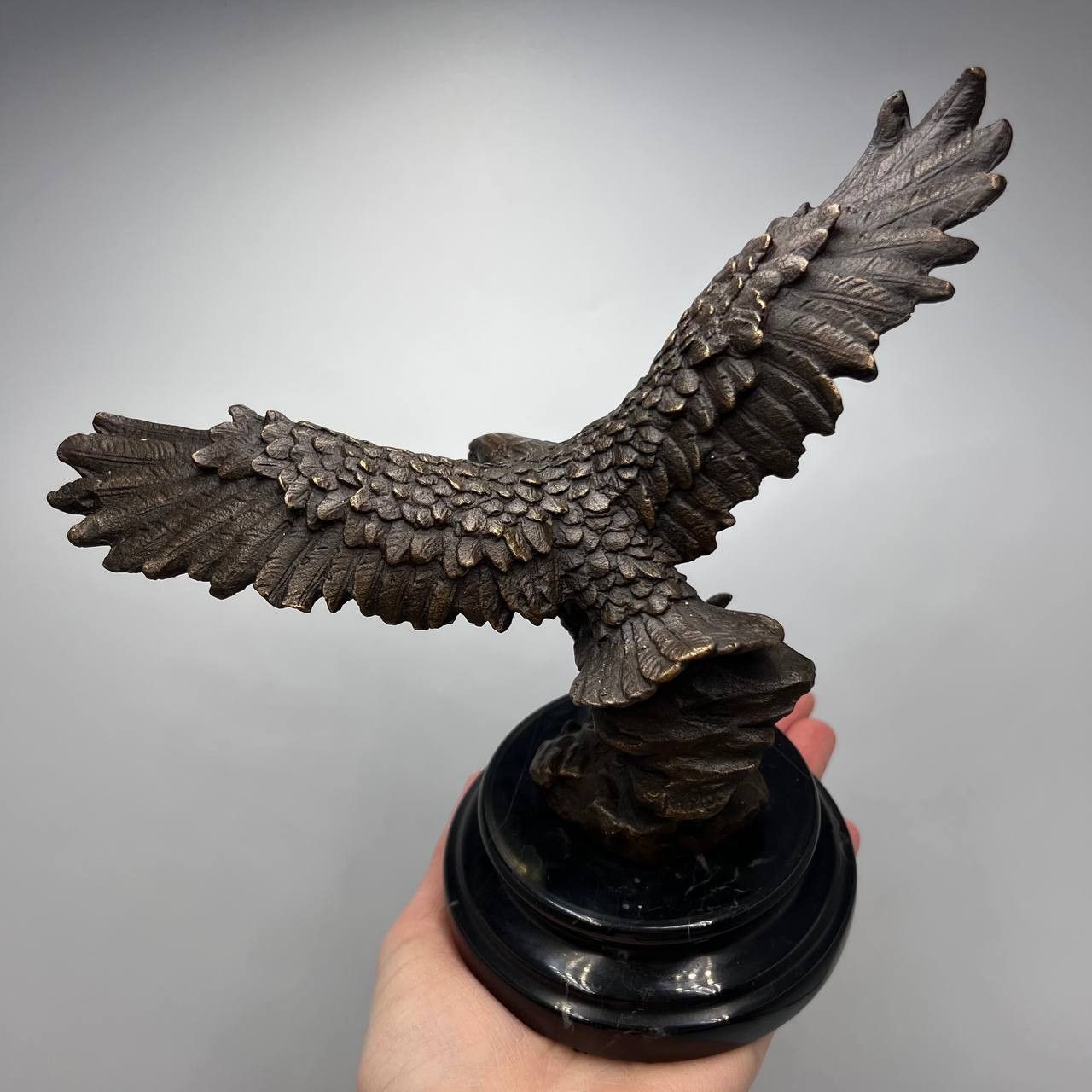 Vintage Collectible Solid Bronze Figure Statue Bird Eagle