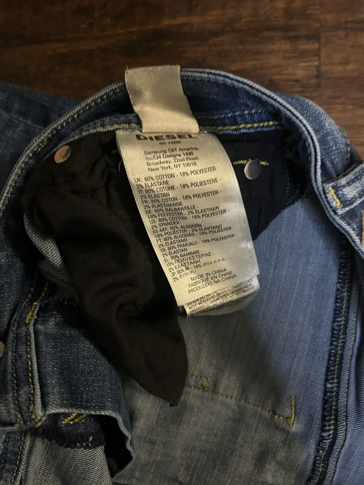 Diesel 2014 Diesel Wakyee J US Kids Medium Faded Wash Jeans Size US 31 - 5 Thumbnail