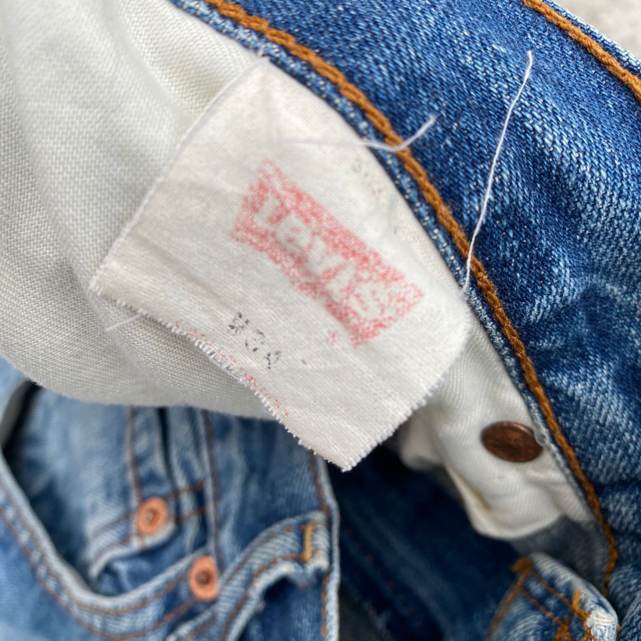 Levi's Vintage Levis 504 Distressed Denim Kurt Cobain Style Size US 33 - 18 Thumbnail