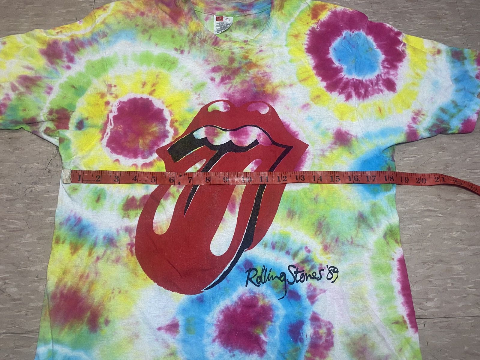 Band Tees × The Rolling Stones × Vintage Vintage the rolling stones 89 tie dye tee Size US S / EU 44-46 / 1 - 7 Thumbnail