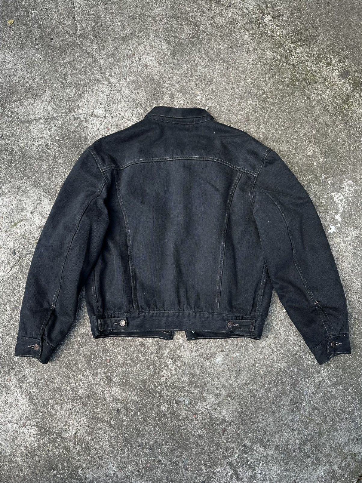 Band Tees × Levi's × Levi's Vintage Clothing Levi's x The Beatles black denim 90s vinatge jacket size L Size US L / EU 52-54 / 3 - 8 Thumbnail