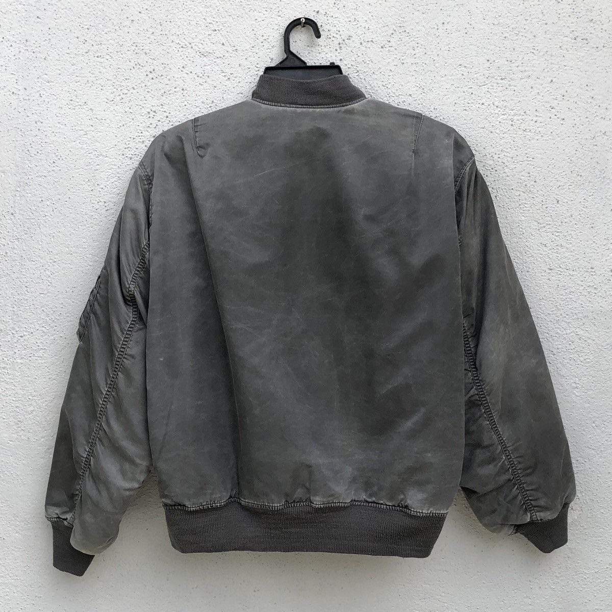 Converse Vintage Converse Sun Faded Ma-1 Bomber Jacket Size US L / EU 52-54 / 3 - 12 Thumbnail