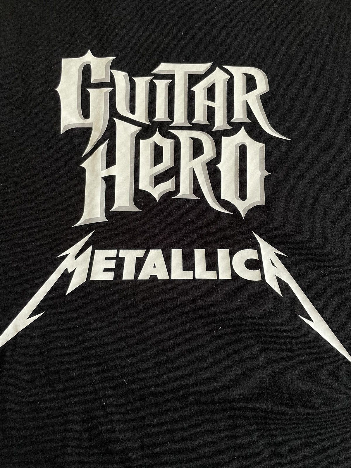 Band Tees Vintage 00’s Metallica Guitar Hero T-Shirt Black RARE Size US M / EU 48-50 / 2 - 4 Thumbnail