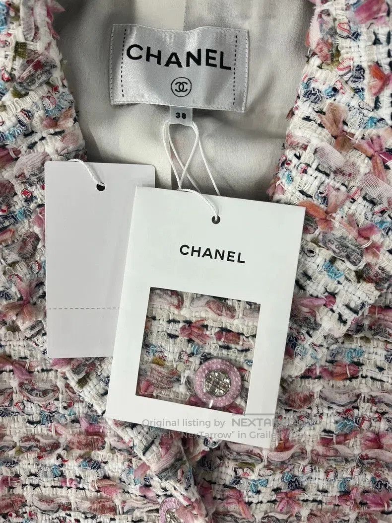 Chanel Chanel 23C Colorful Woven Coat. Size US M / EU 48-50 / 2 - 4 Thumbnail