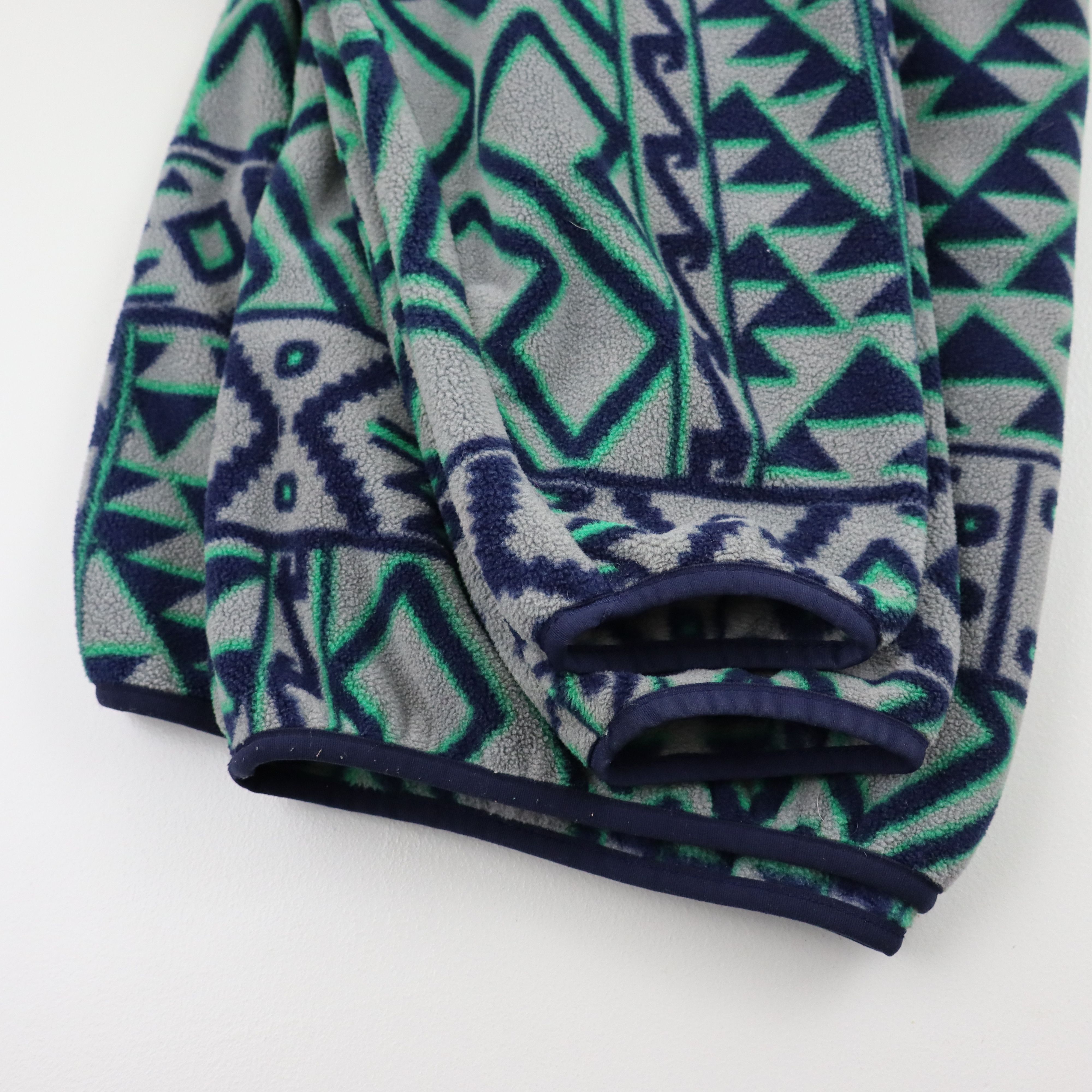 Patagonia × Tribal Streetwear Vintage Patagonia Crazy Baggy Aztec Fleece Jacket Mens XL Size US XL / EU 56 / 4 - 6 Thumbnail