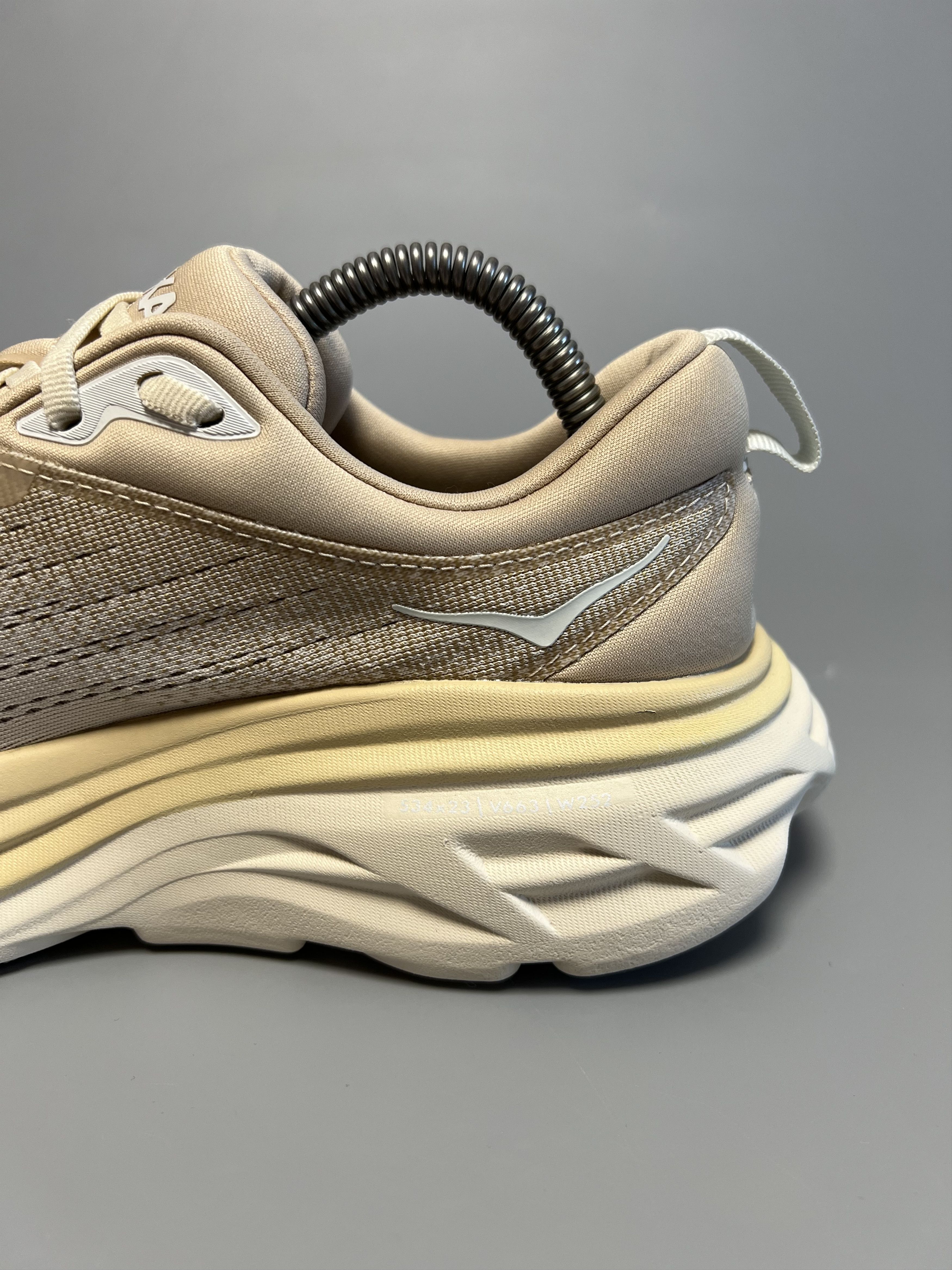 Hoka 8B Hoka One One Bondi 8 Running Shoes Walking Training Size US 8 / IT 38 - 11 Thumbnail