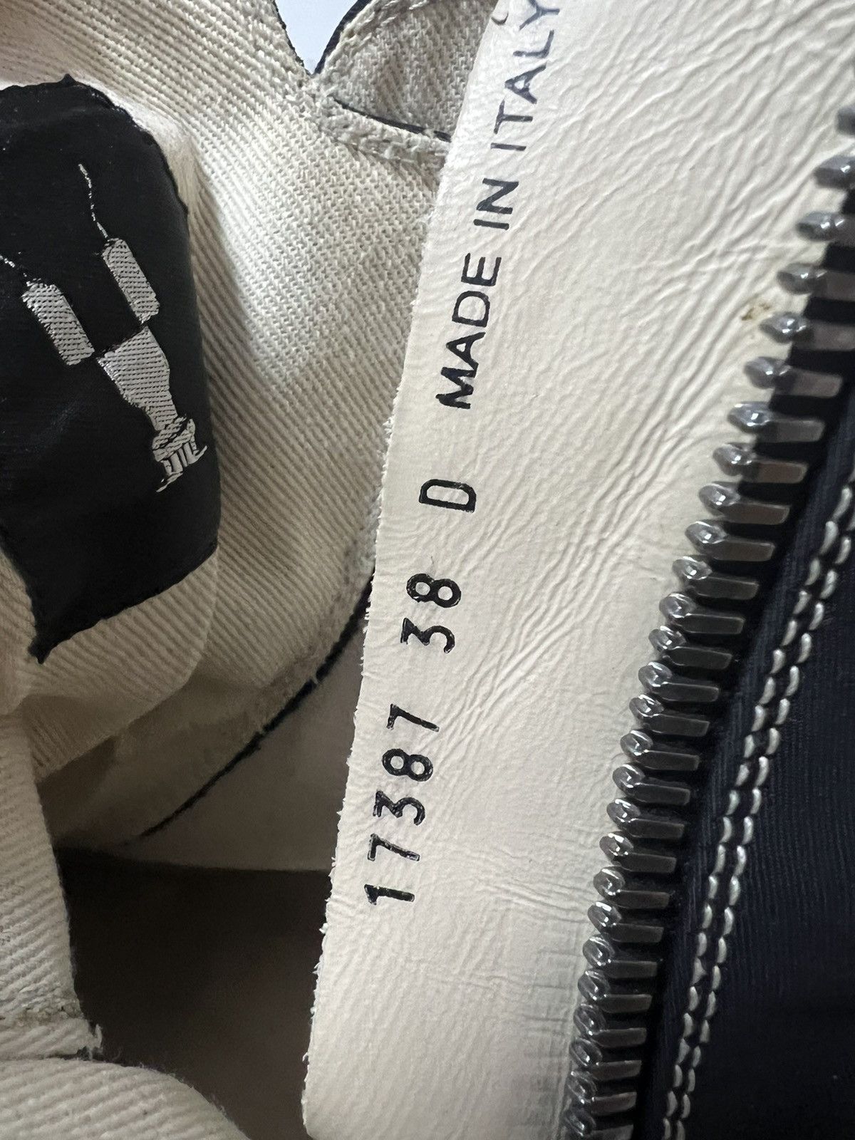 Rick Owens Drkshdw Rick owens ss19 ramones high top sneakers sz38 Size US 8 / IT 38 - 8 Thumbnail