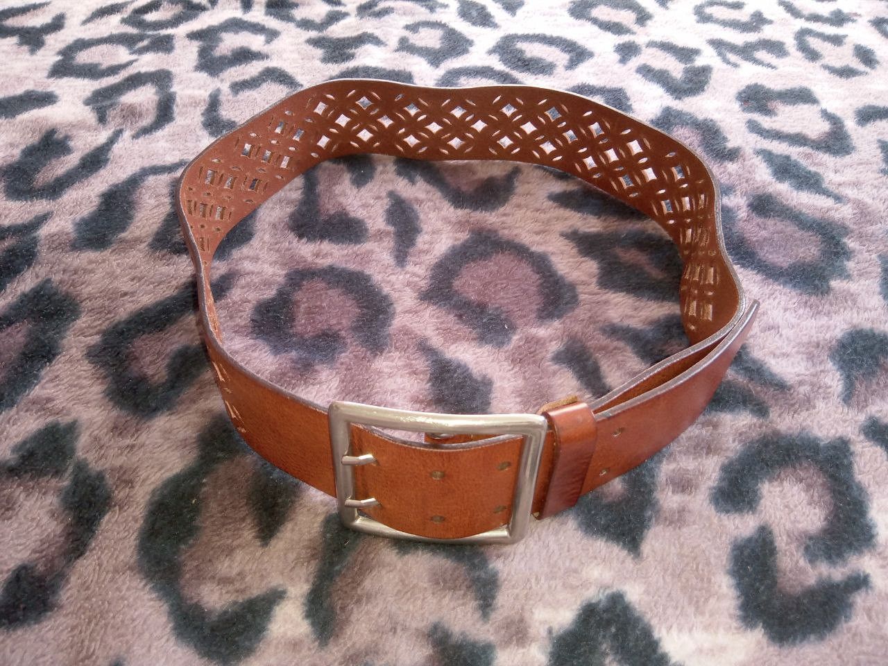 Tommy Hilfiger Vintage Tommy Hilfigher Big Buckle Belt Size ONE SIZE - 1 Thumbnail