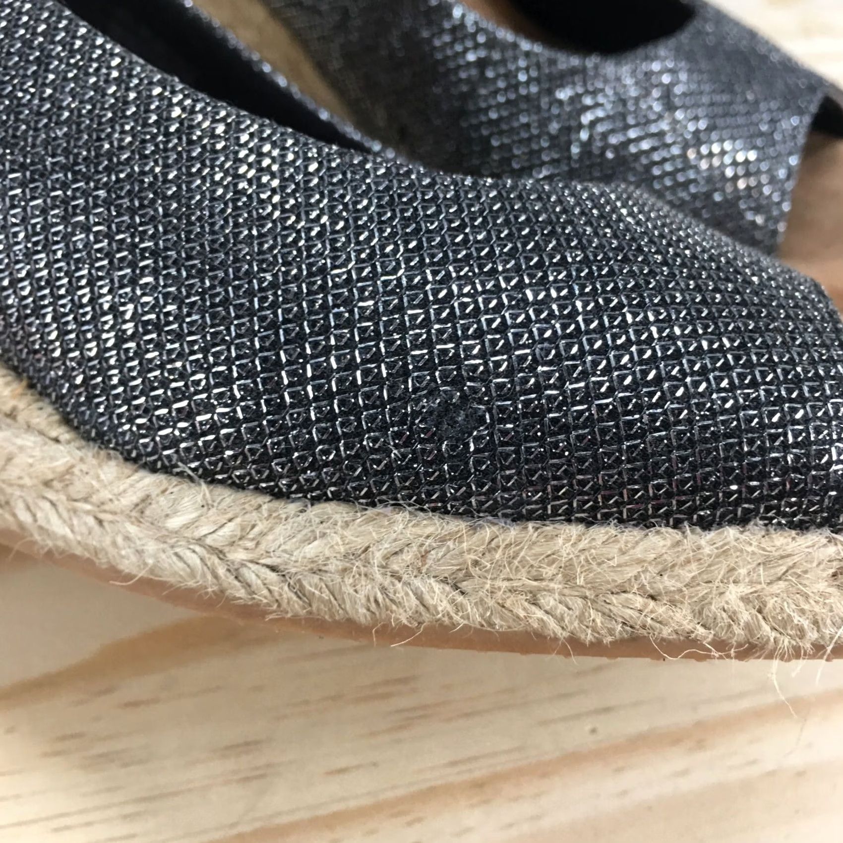 Vintage White Mountain Sandals Womens 6 M Social Espadrille Silver Fabric Wedge Heels Size US 6 / IT 36 - 4 Thumbnail