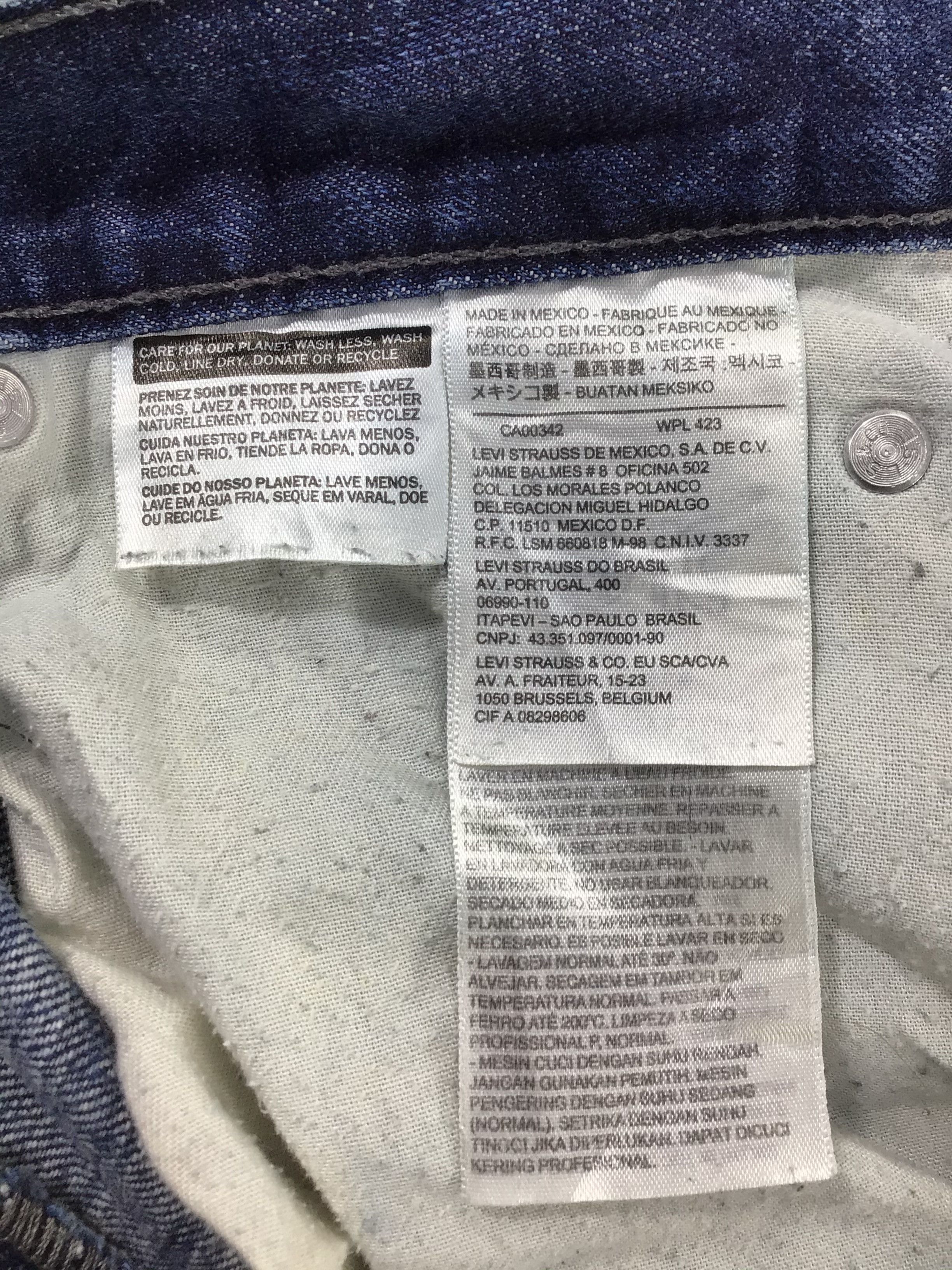 Levi's Vintage Levi's 514 Jeans Blue Wash Distressed Denim KJ303 Size US 34 / EU 50 - 10 Thumbnail