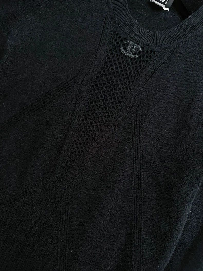 Chanel Chanel 24b black hollow V-neck knitted dress Size XS / US 0-2 / IT 36-38 - 5 Thumbnail