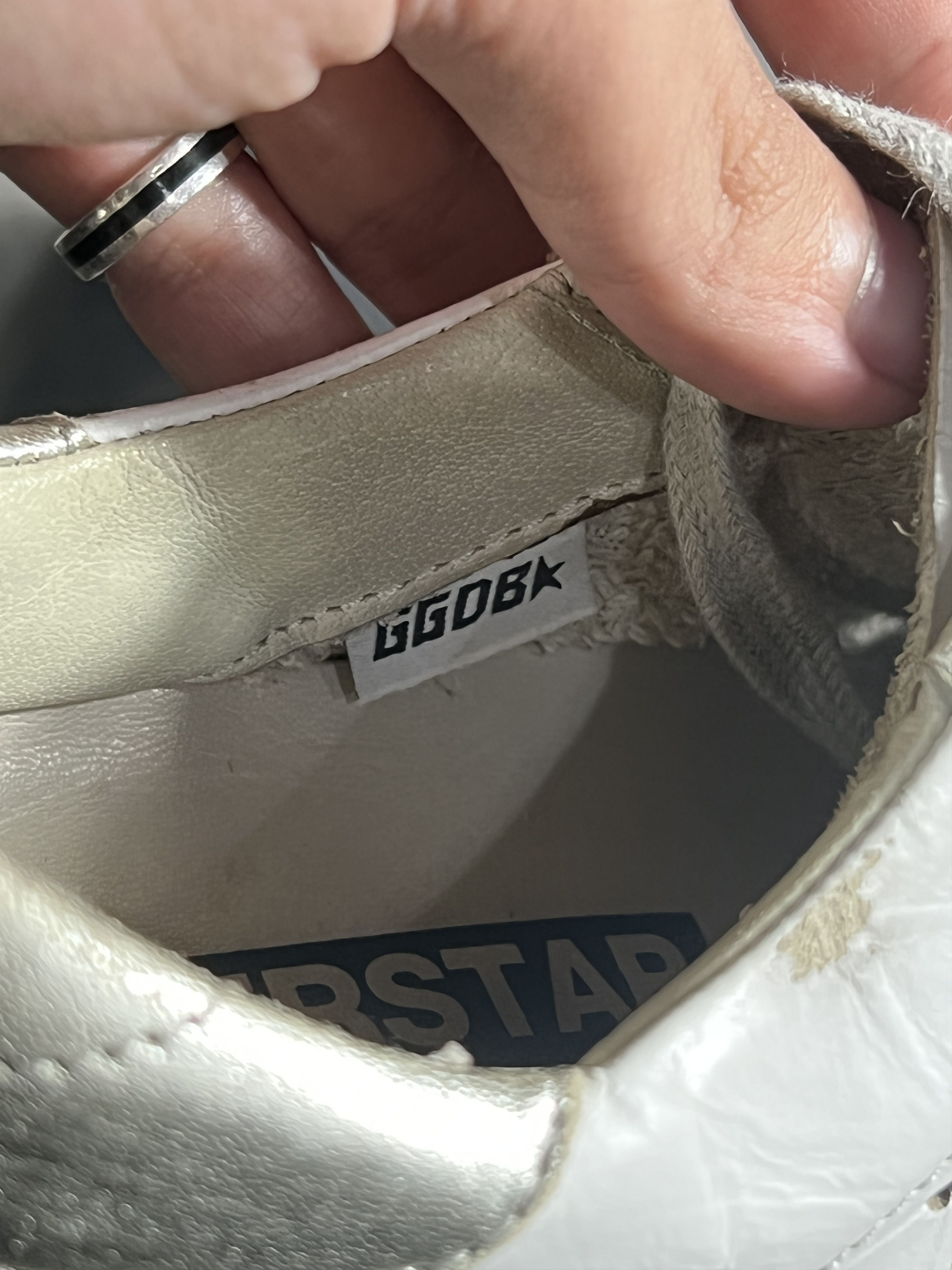 Golden Goose Golden Goose Superstar Suede Star Silver Heel EU40 Size US 7 / EU 40 - 12 Thumbnail