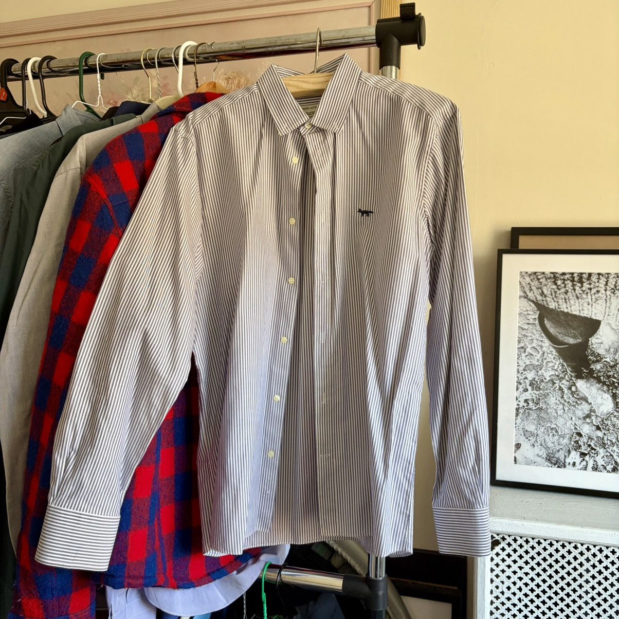 Maison Kitsune Maison Kitsuné Fox Embroidery Striped Dress Shirt — EU 42 Size US XS / EU 42 / 0 - 1 Thumbnail