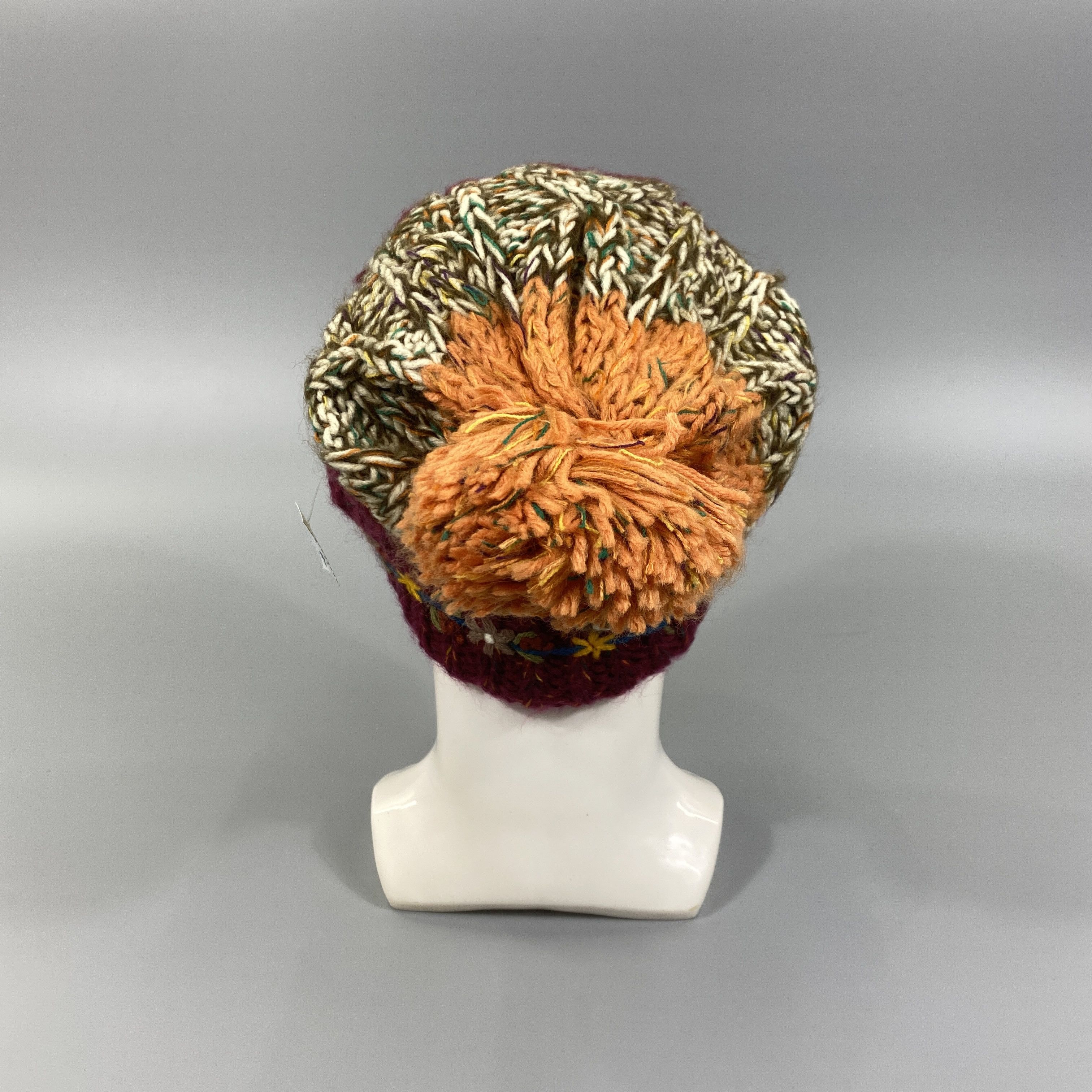 Japanese Brand Flowers Knit Beanie with Pompom -BN723 Size ONE SIZE - 4 Thumbnail