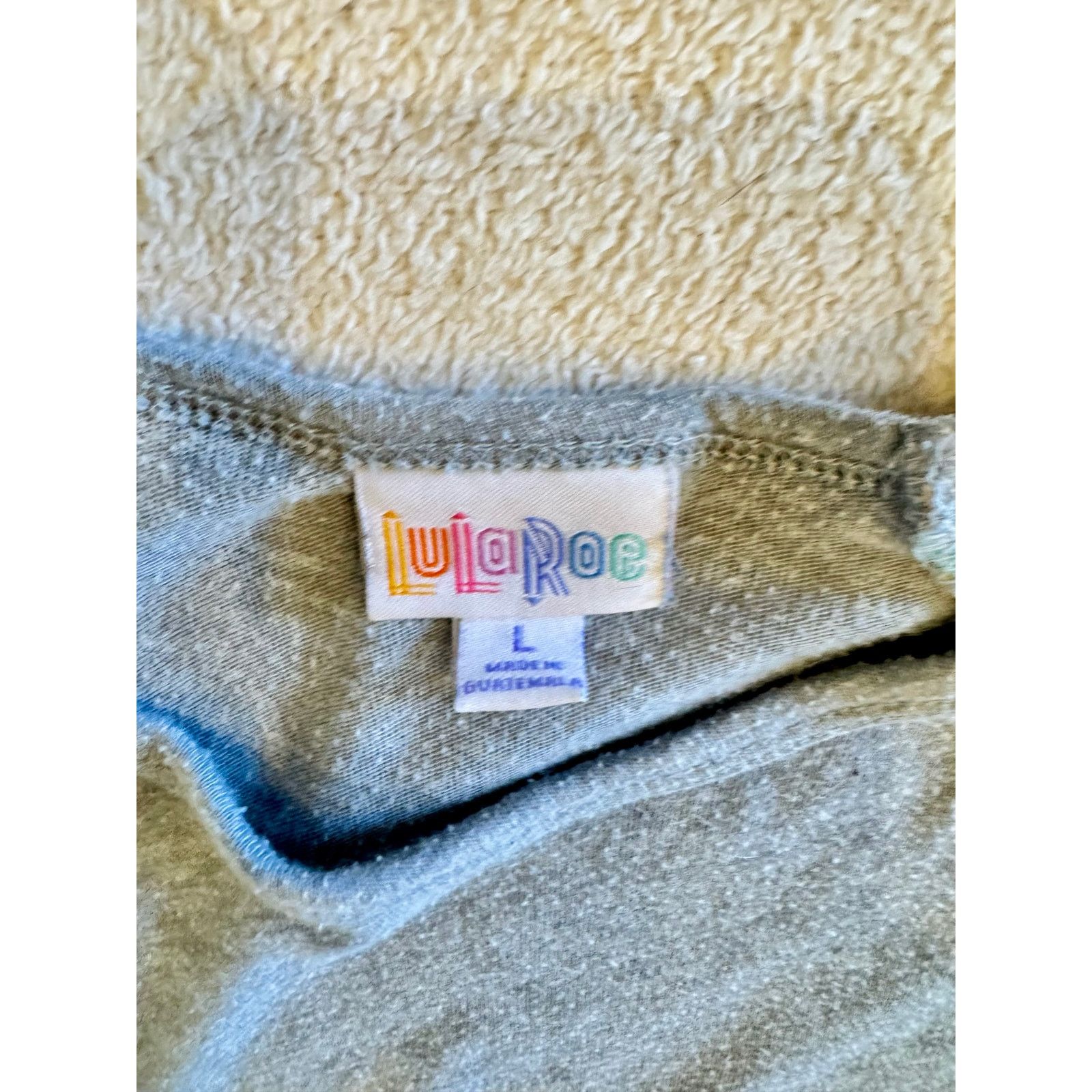 Other LuLaRoe Baseball-Style T-Shirt – Size Large Size L / US 10 / IT 46 - 2 Thumbnail